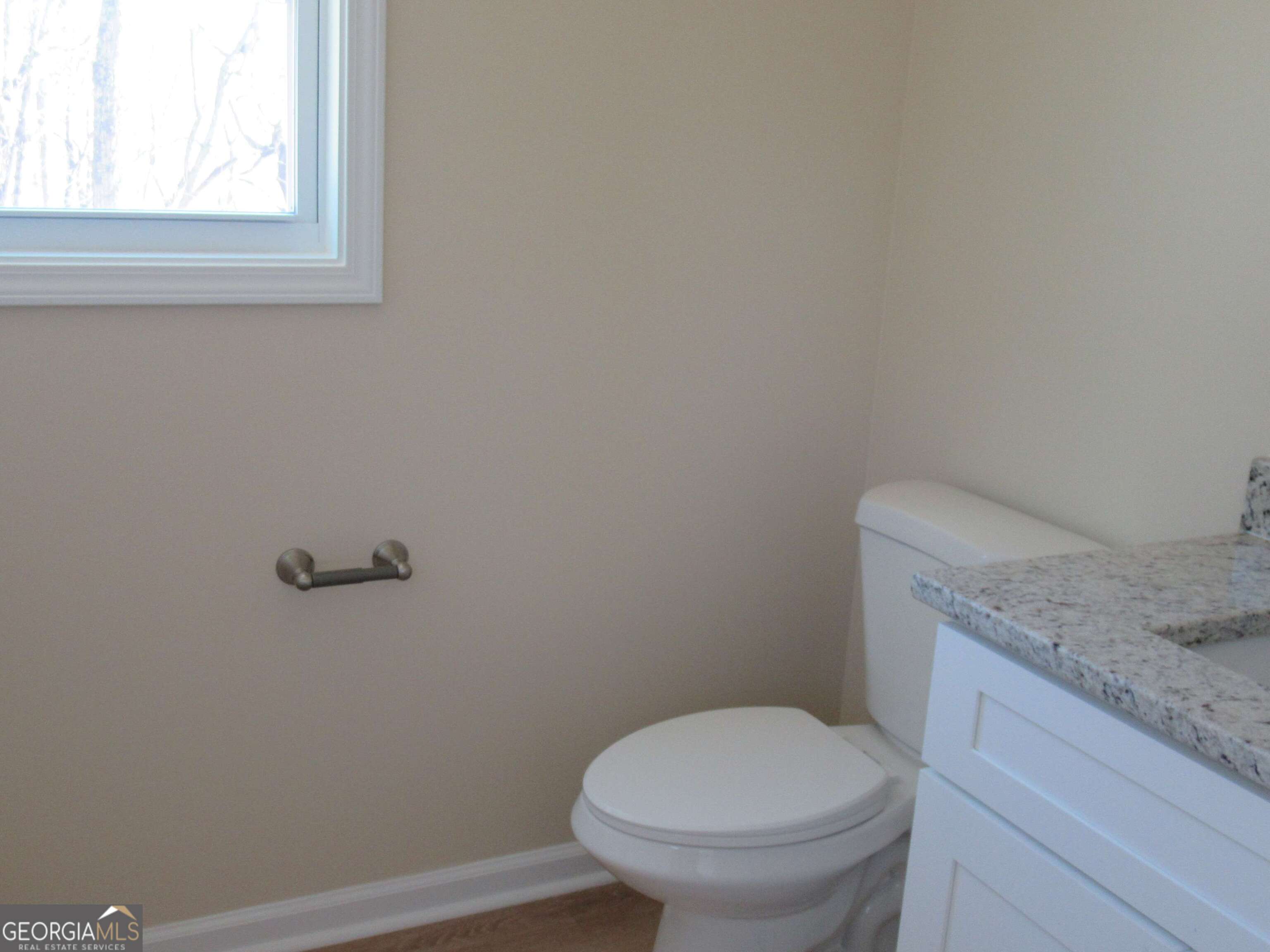 745 Old Kerns Road Property Photo 14
