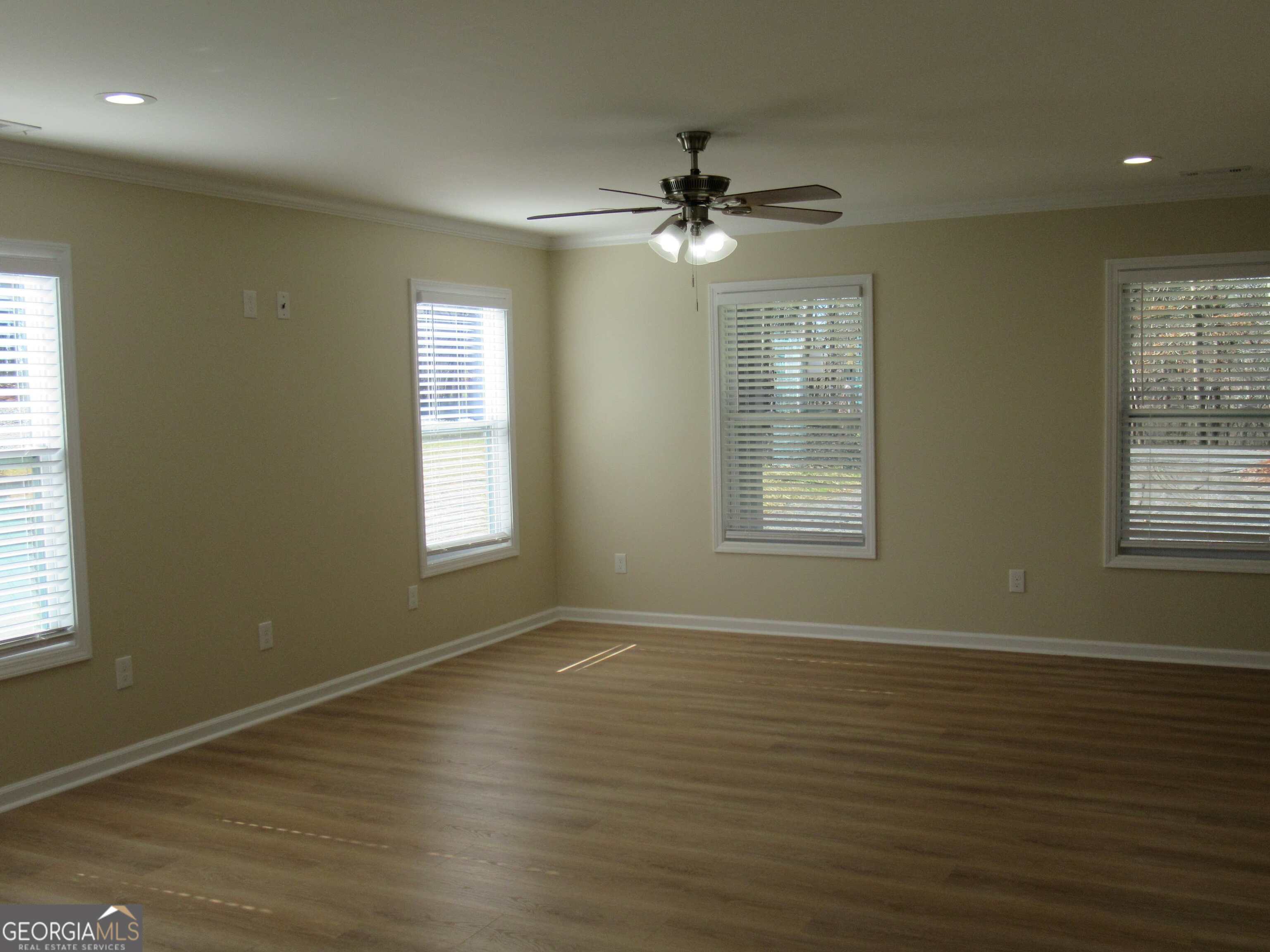 745 Old Kerns Road Property Photo 15