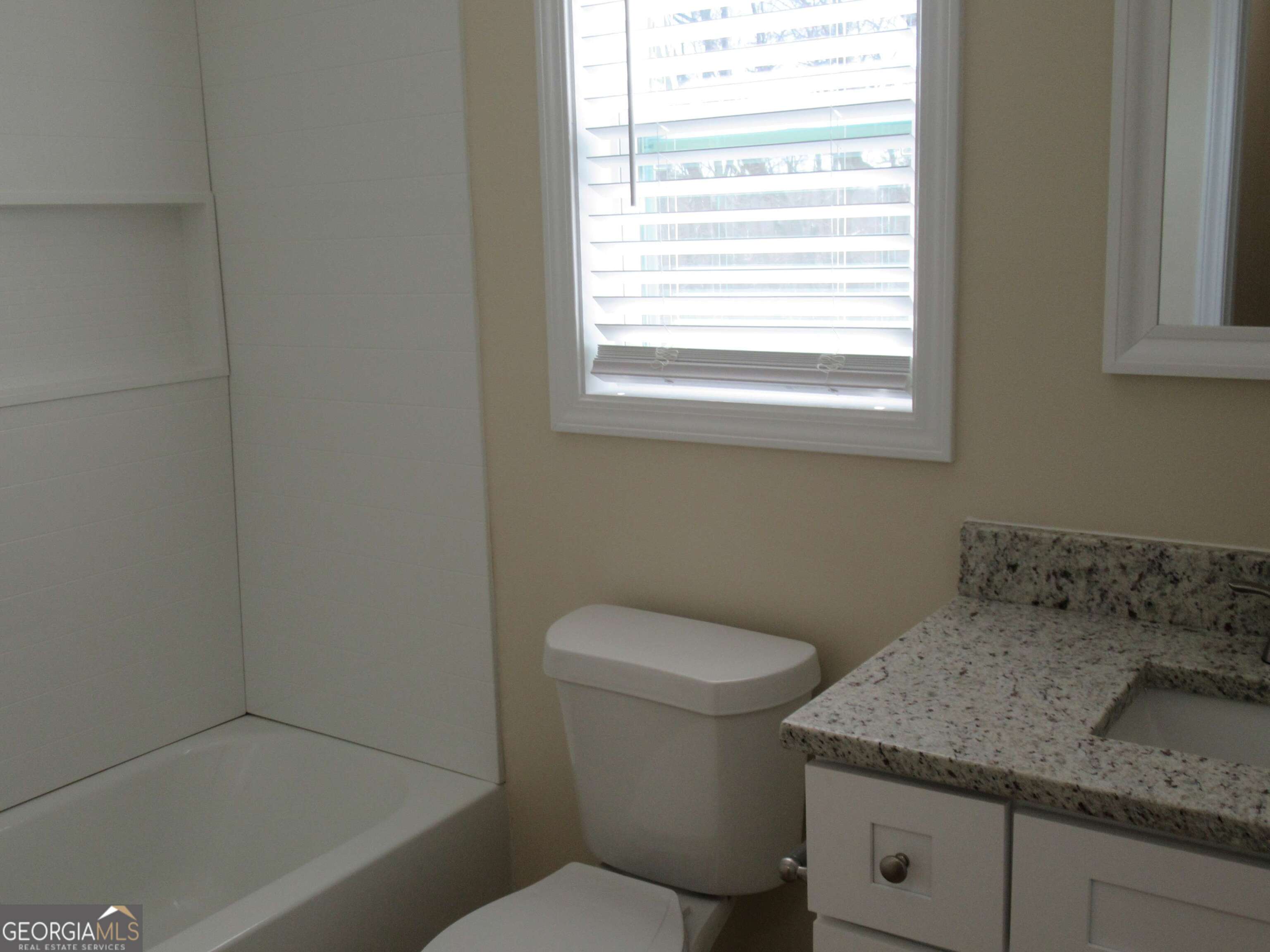 745 Old Kerns Road Property Photo 26