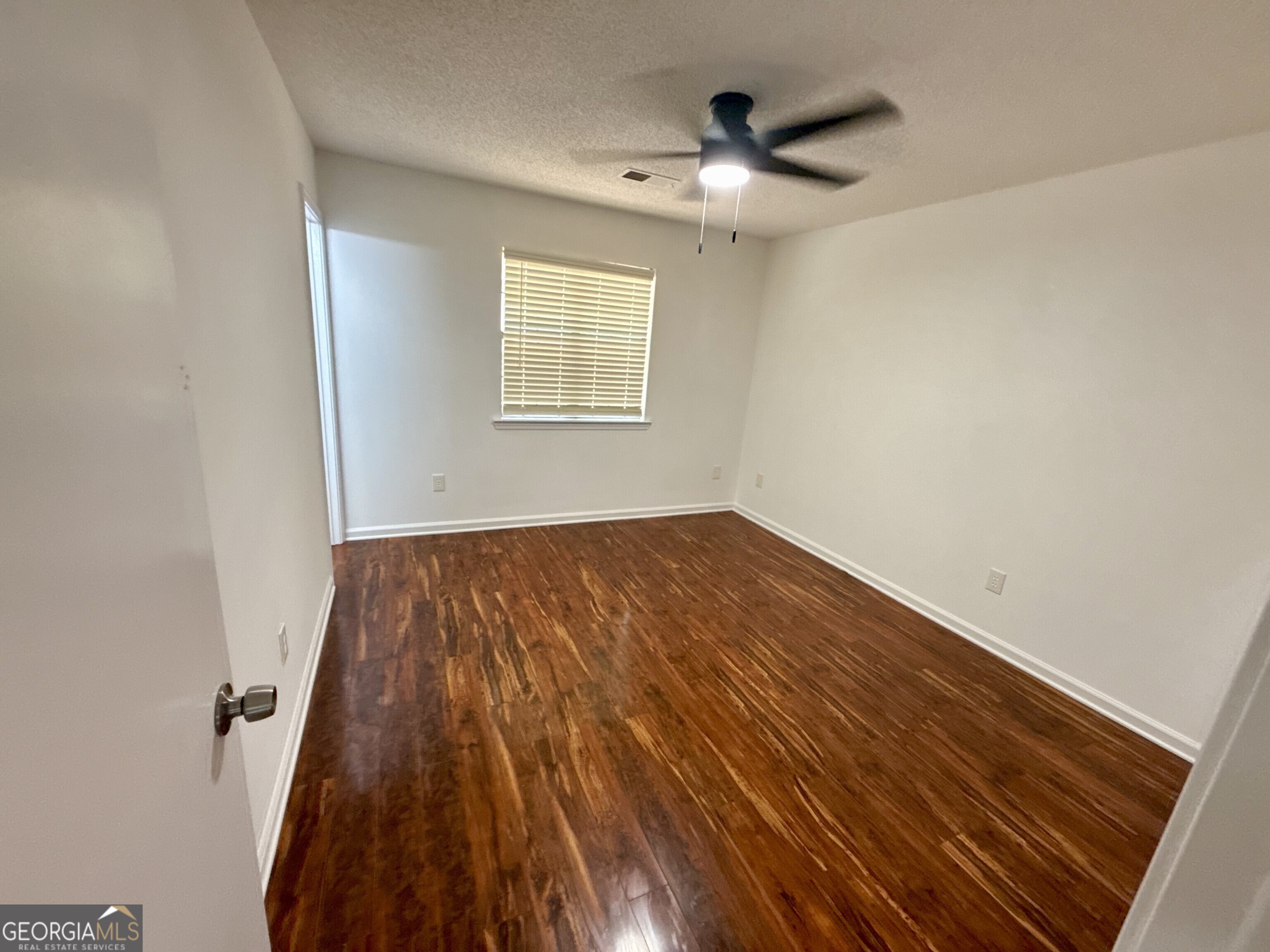 108 Hilltop Circle Property Photo 2