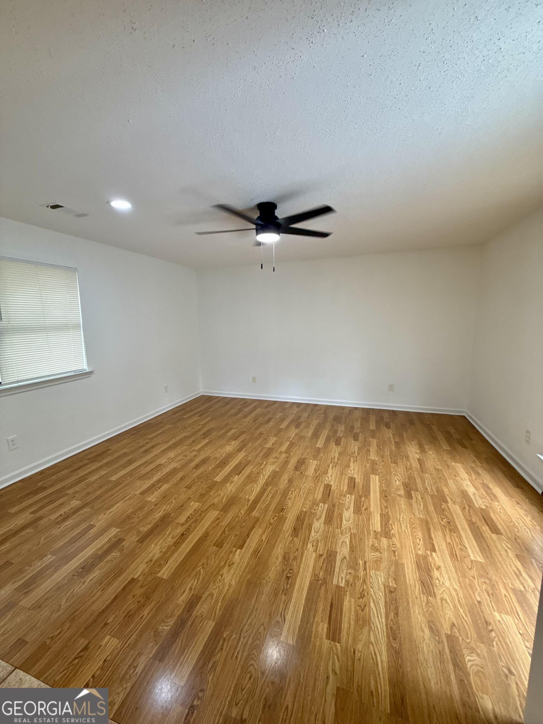 108 Hilltop Circle Property Photo 9