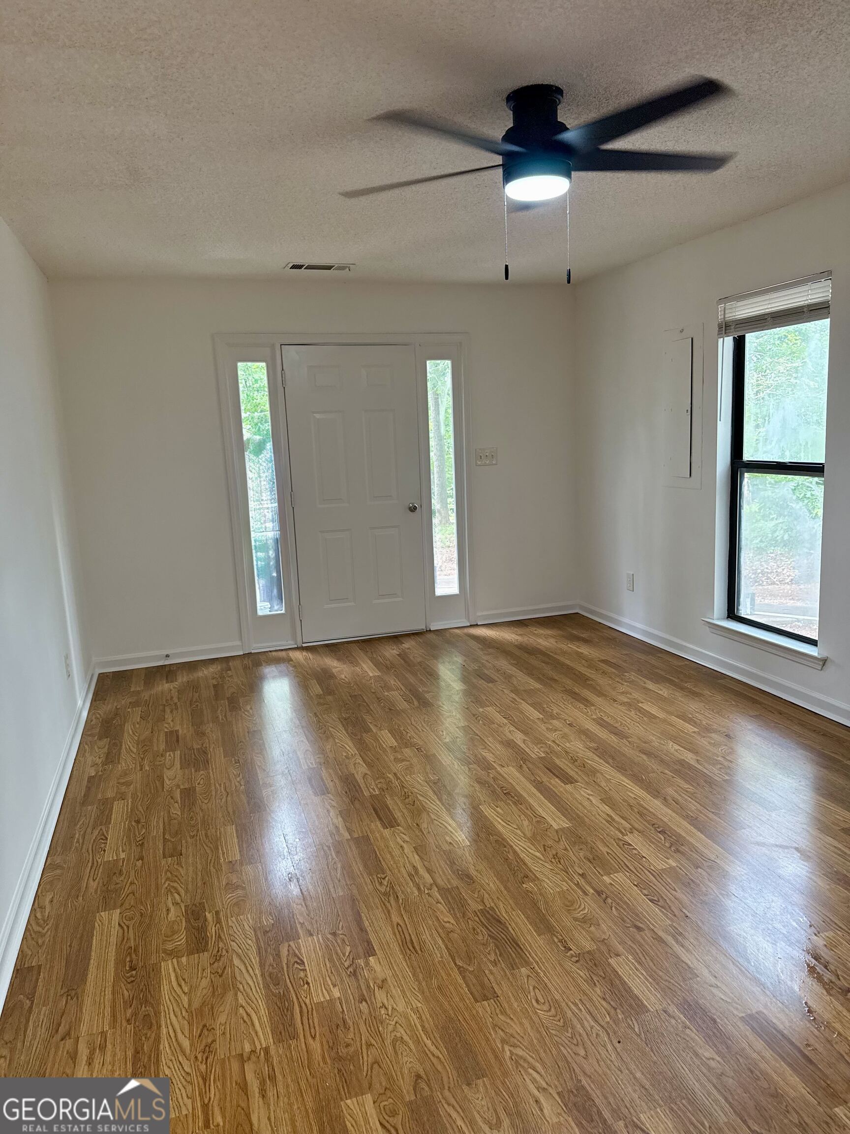 108 Hilltop Circle Property Photo 12