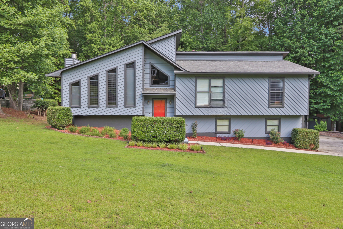 3491 Birchwood Trail Property Photo 1