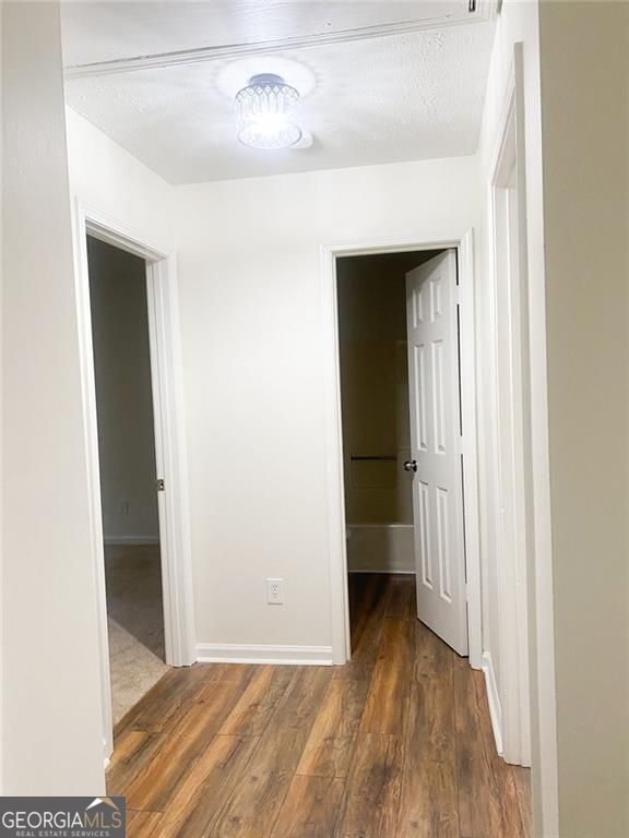 7010 Oakhill Circle Property Photo 11