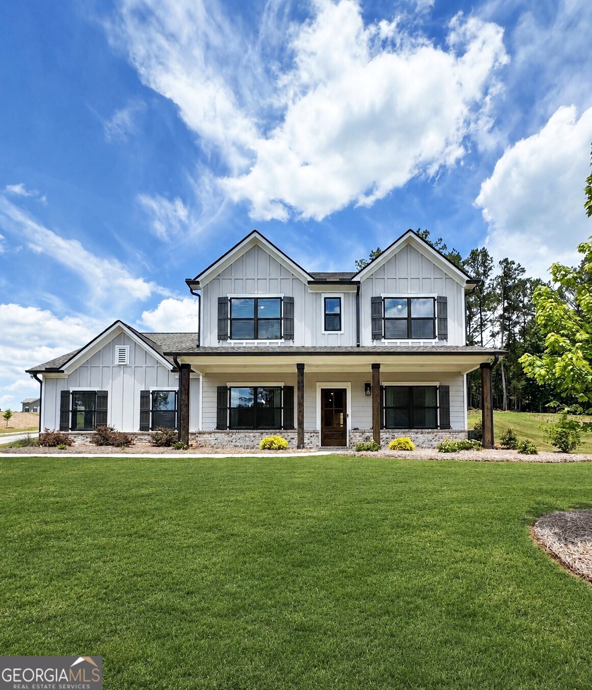 1025 Red Oak Boulevard Property Photo 1