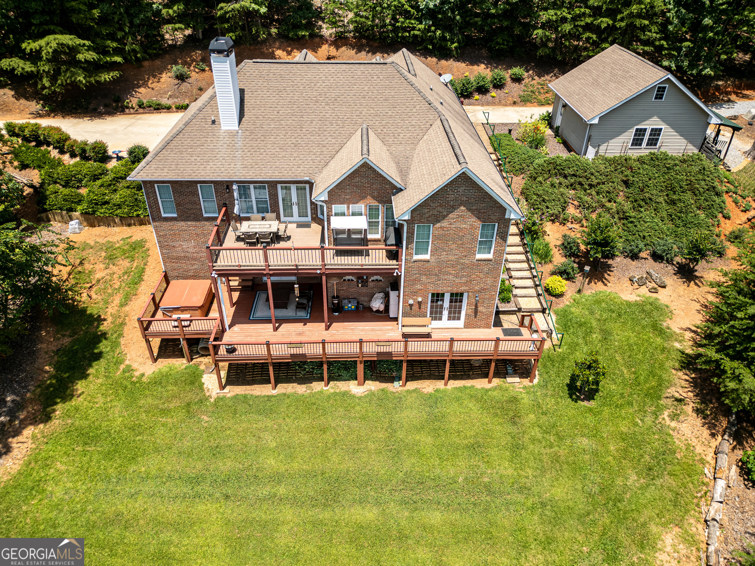 865 Laurel Ridge Road Property Photo 1