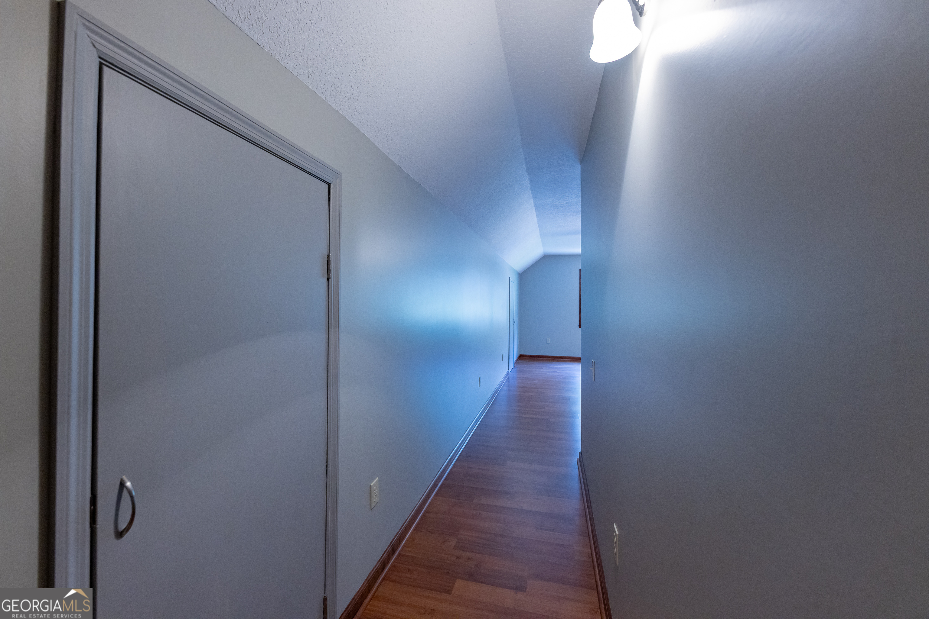 32 Gwen Place Property Photo 27