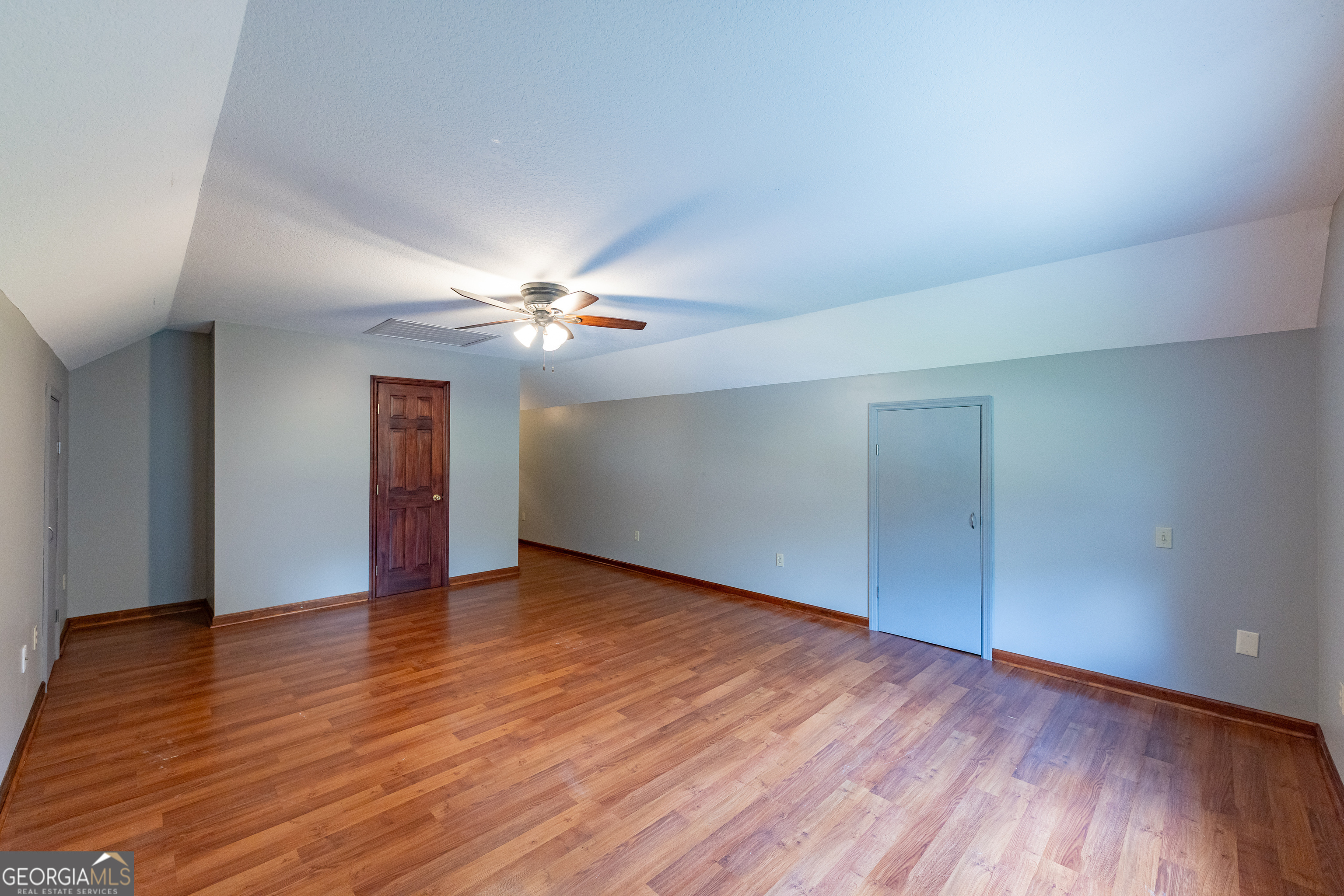 32 Gwen Place Property Photo 29