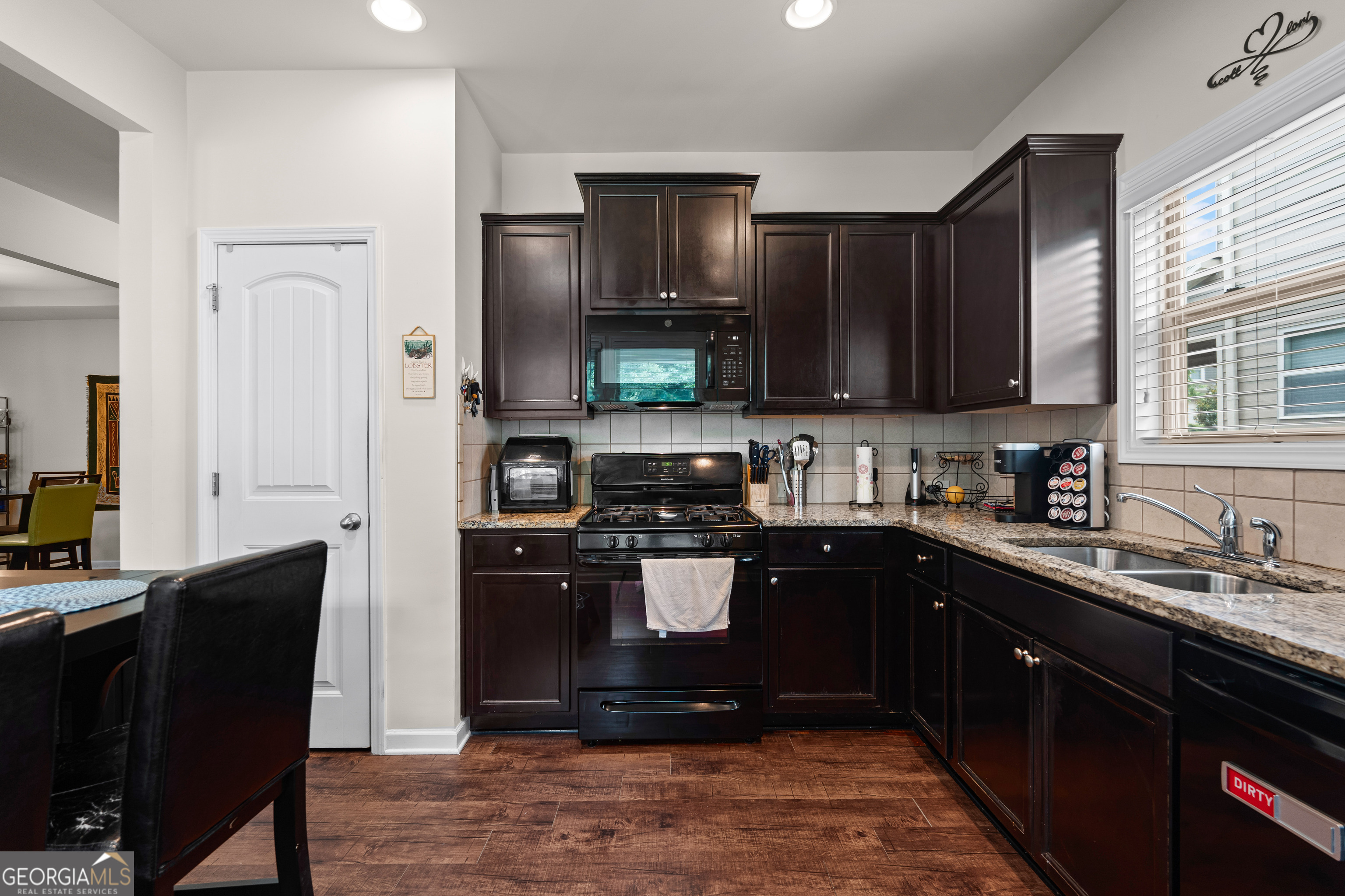 5 Ontario Court Property Photo 15