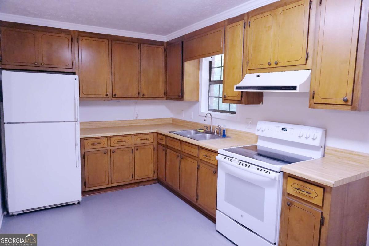 307 6th Avenue Property Photo 5
