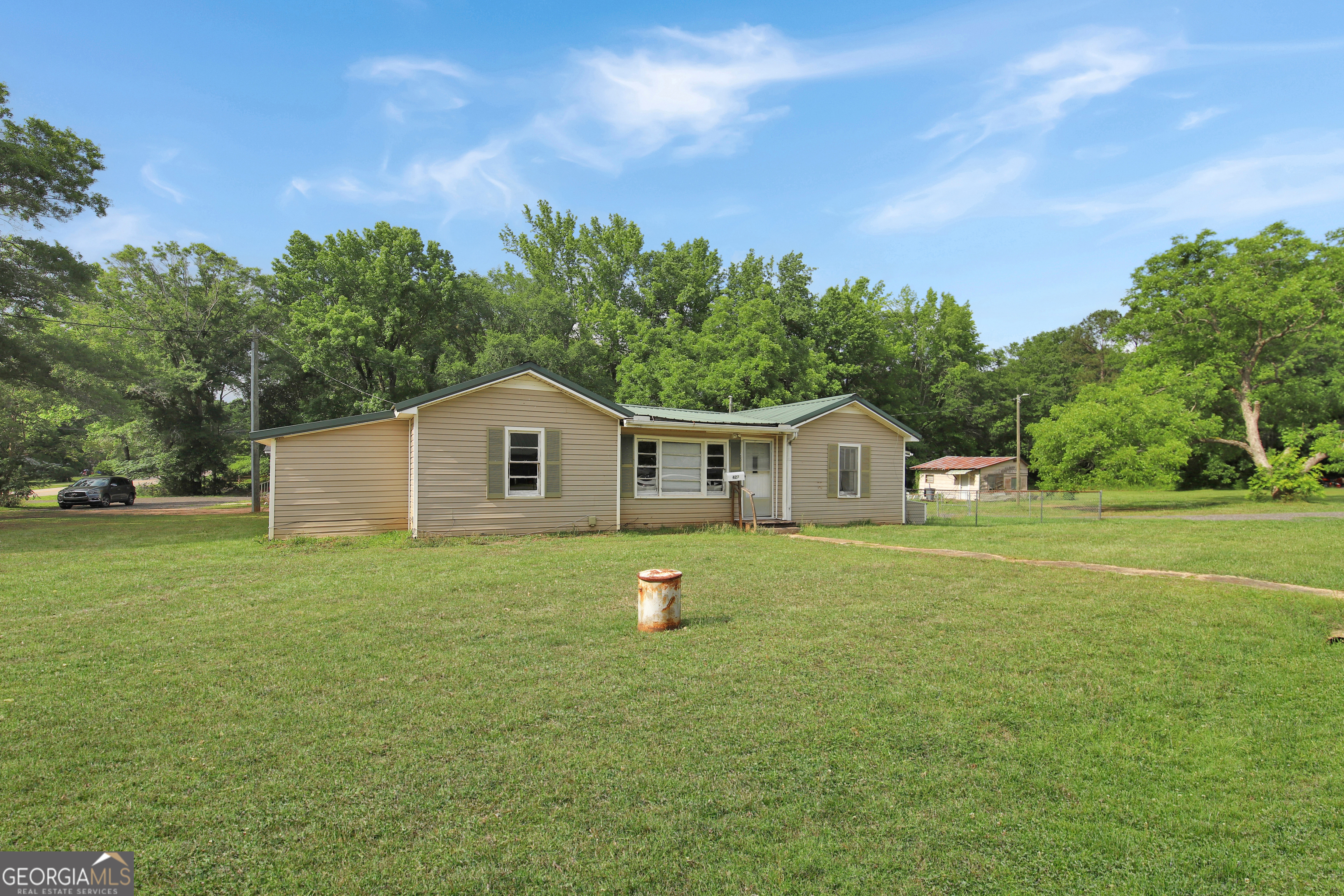 419 Fling Road Property Photo 22