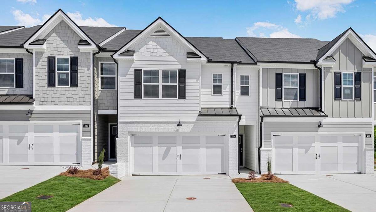 216 Sound Circle Property Photo 1