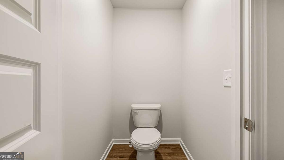 220 Sound Circle Property Photo 23