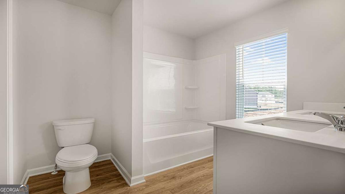 220 Sound Circle Property Photo 29