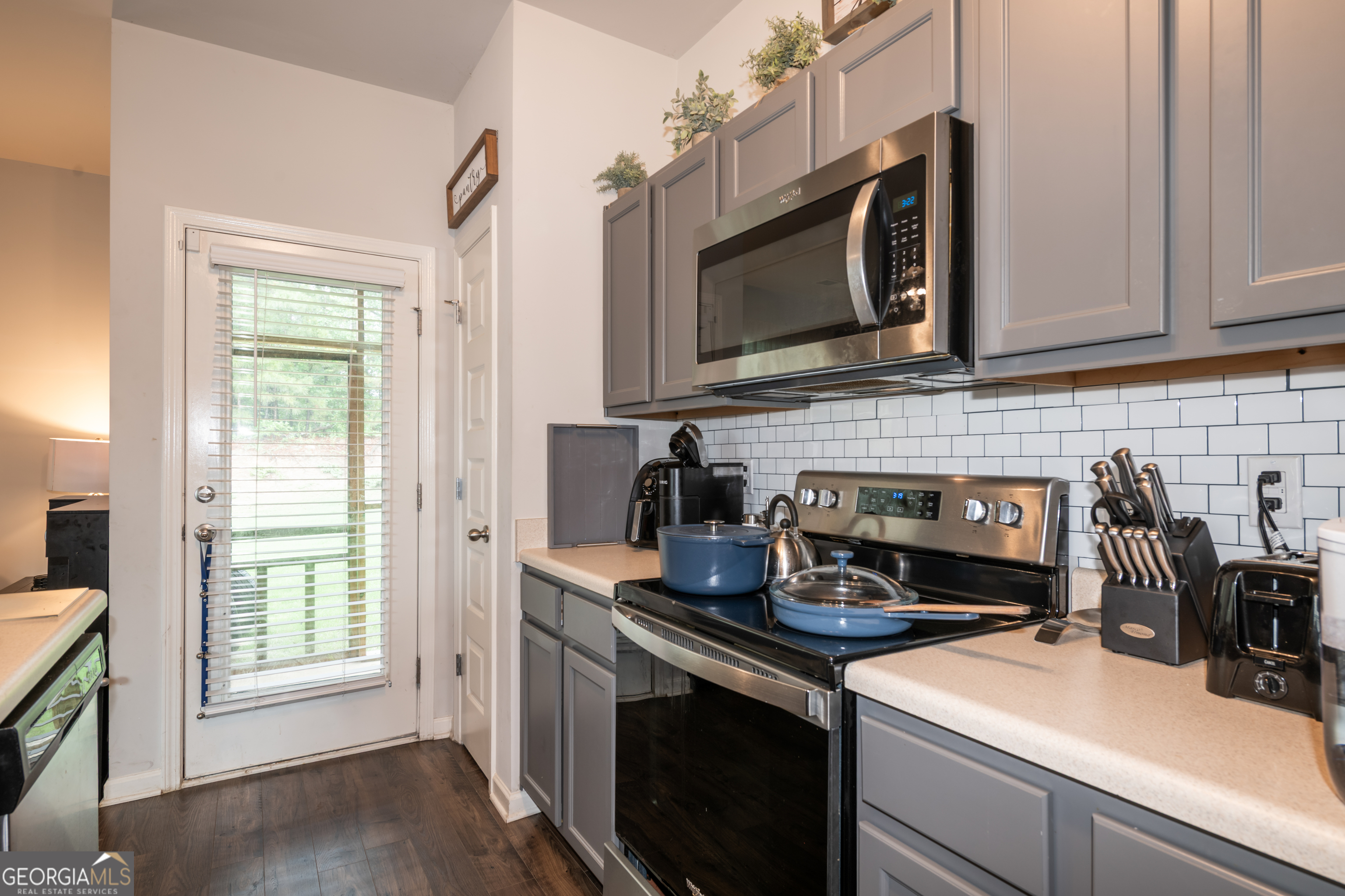 6302 Rockaway Road Property Photo 12