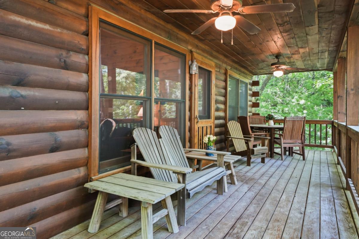 156 Dupont Drive Property Photo 5