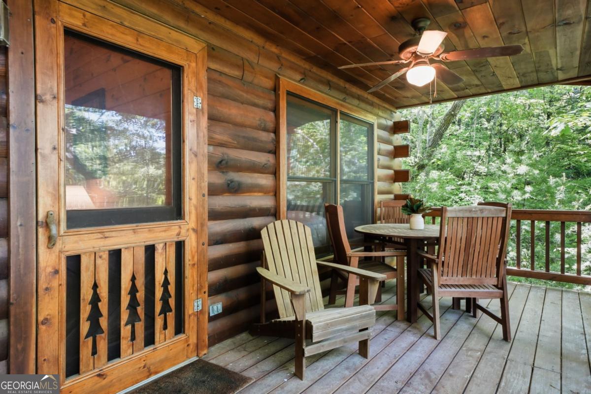 156 Dupont Drive Property Photo 8