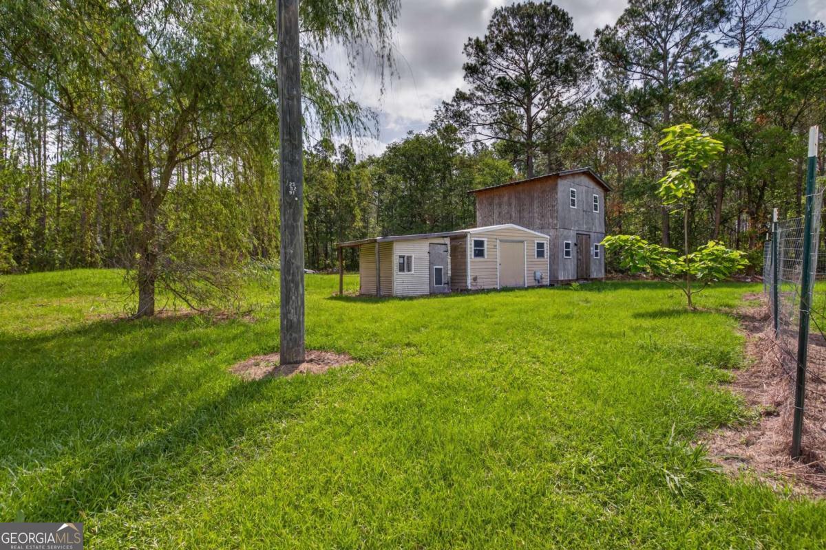 11834 Hwy 23 Property Photo 5