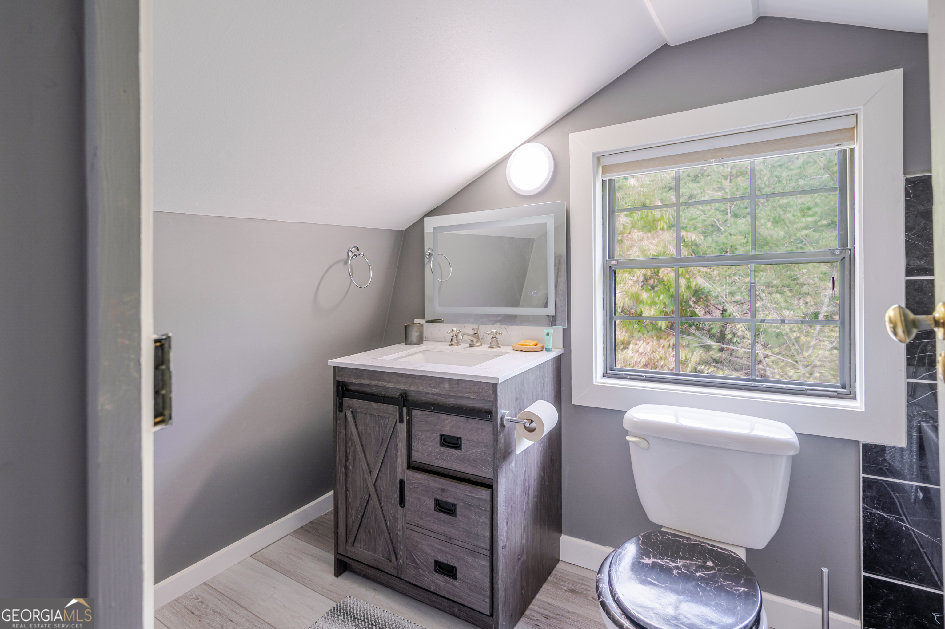 124 Candy Man Property Photo 18