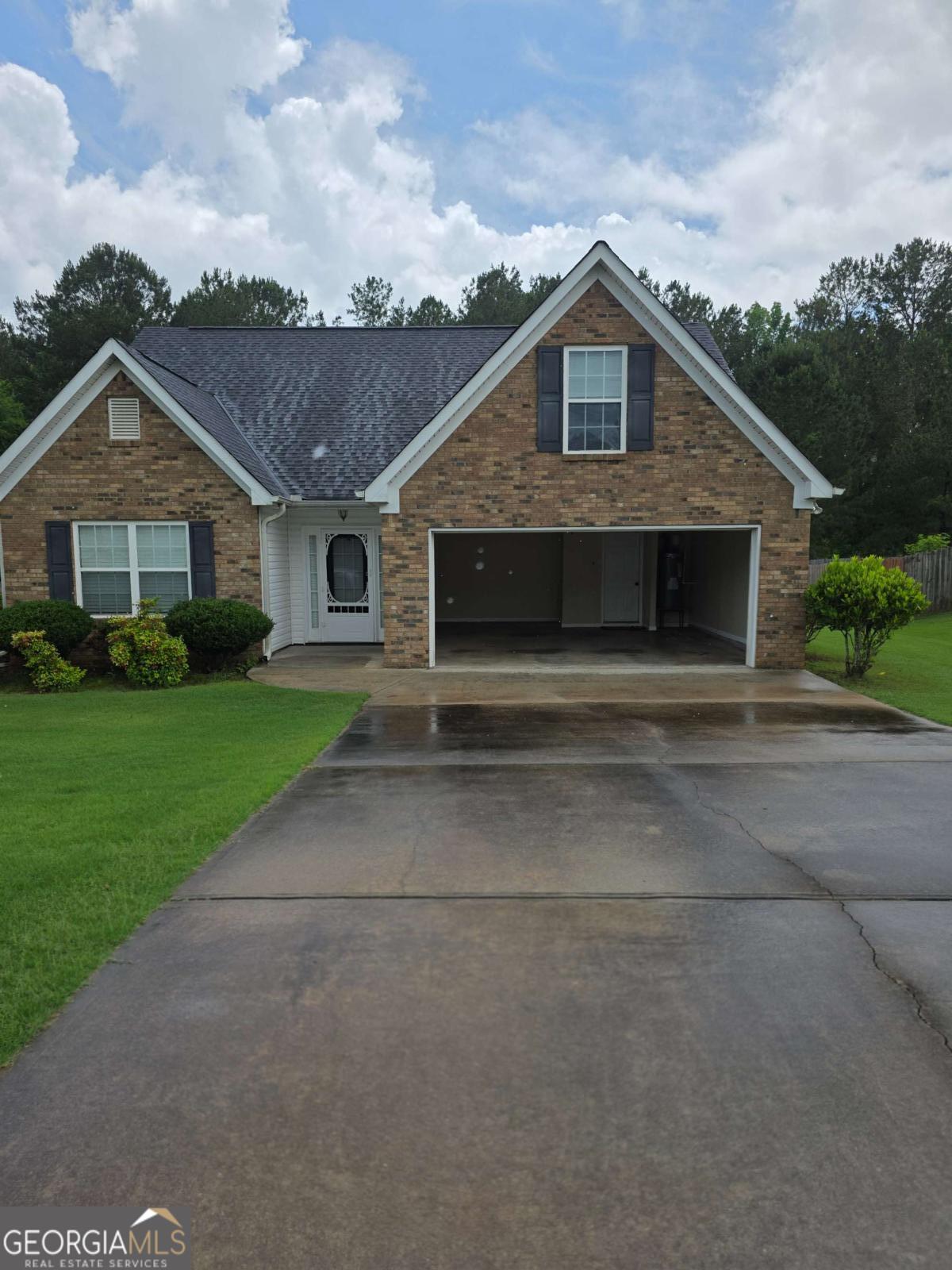 113 Perimeter Drive Property Photo 1