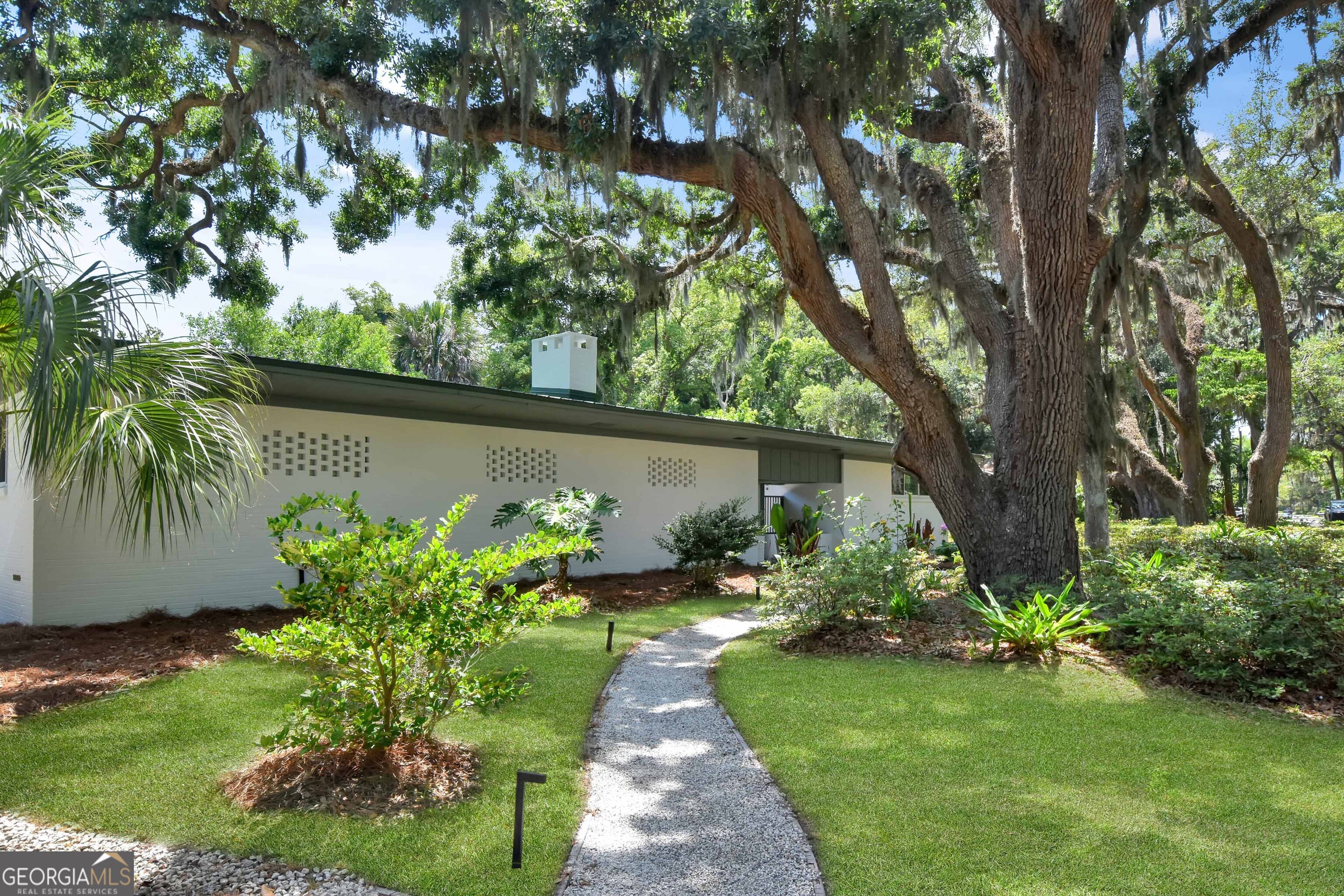 101 Druid Oaks Lane