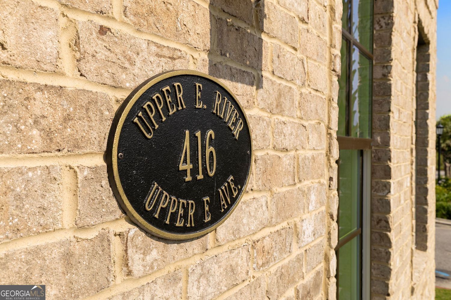 416 Upper East Avenue Property Photo 2
