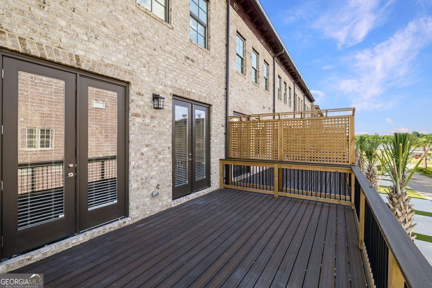 416 Upper East Avenue Property Photo 24
