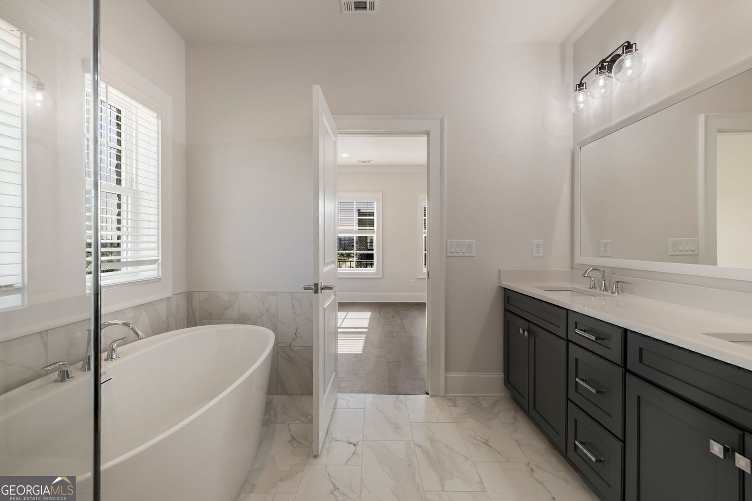 416 Upper East Avenue Property Photo 42