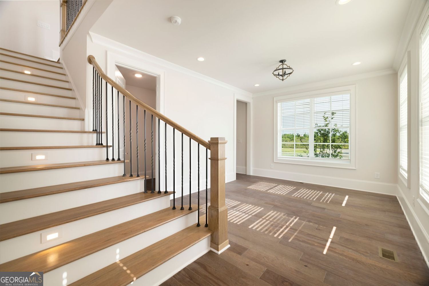 416 Upper East Avenue Property Photo 68