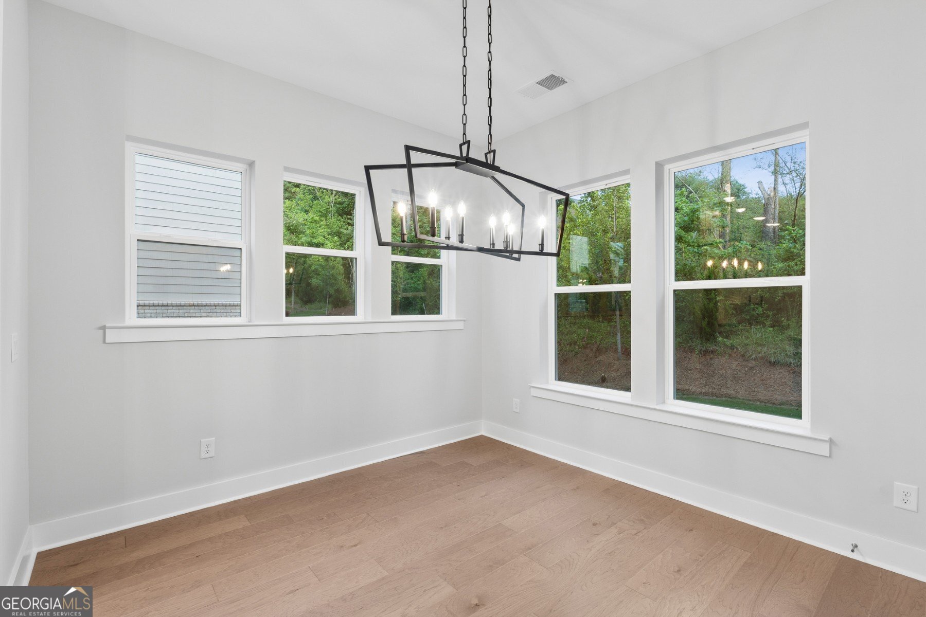 4525 Beechnut Circle Property Photo 10