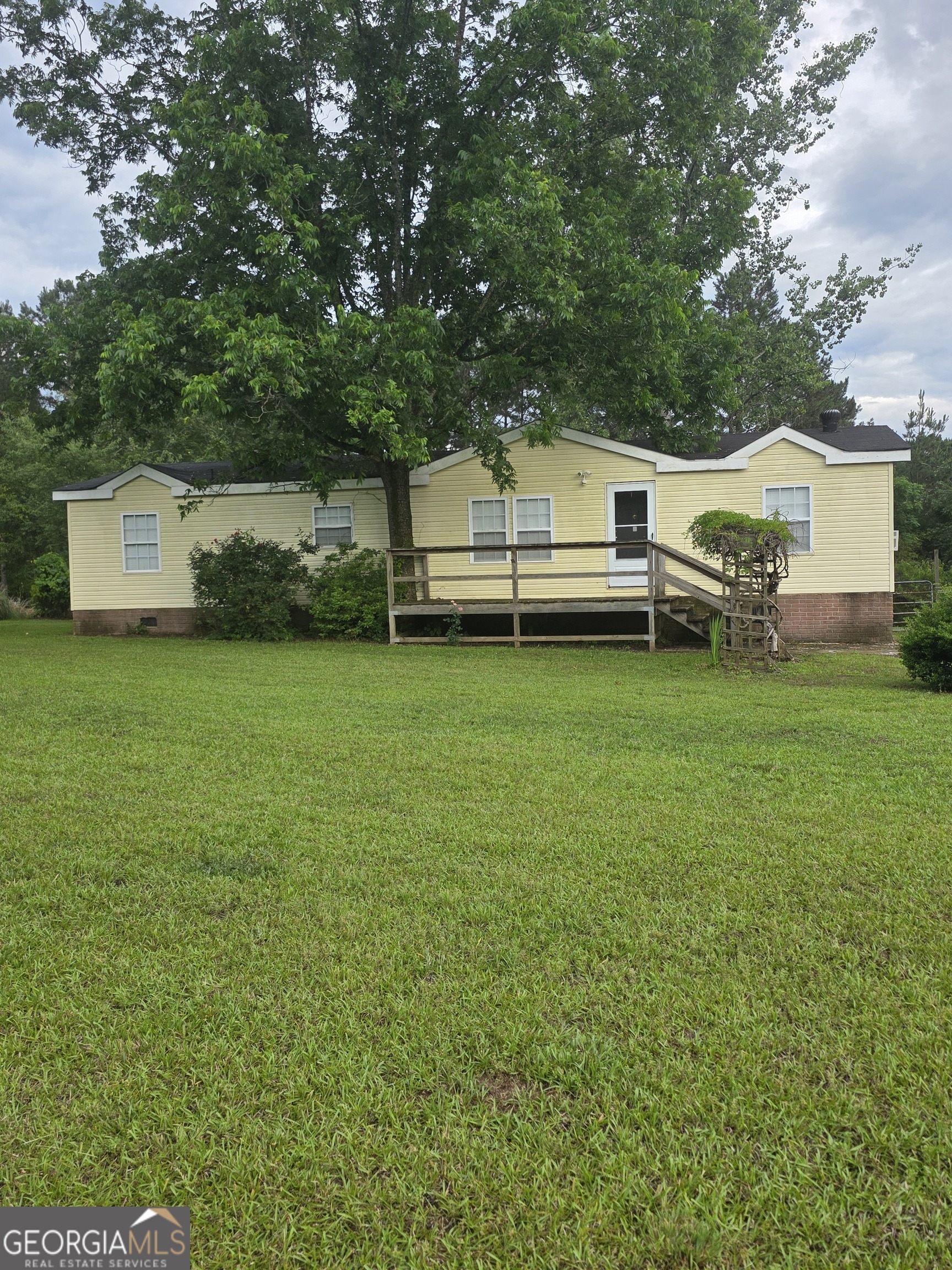 561 Gaulding Road Property Photo 1
