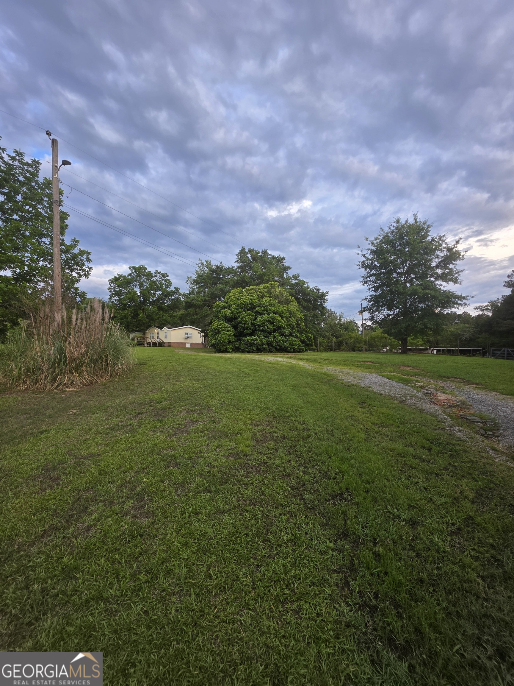561 Gaulding Road Property Photo 3