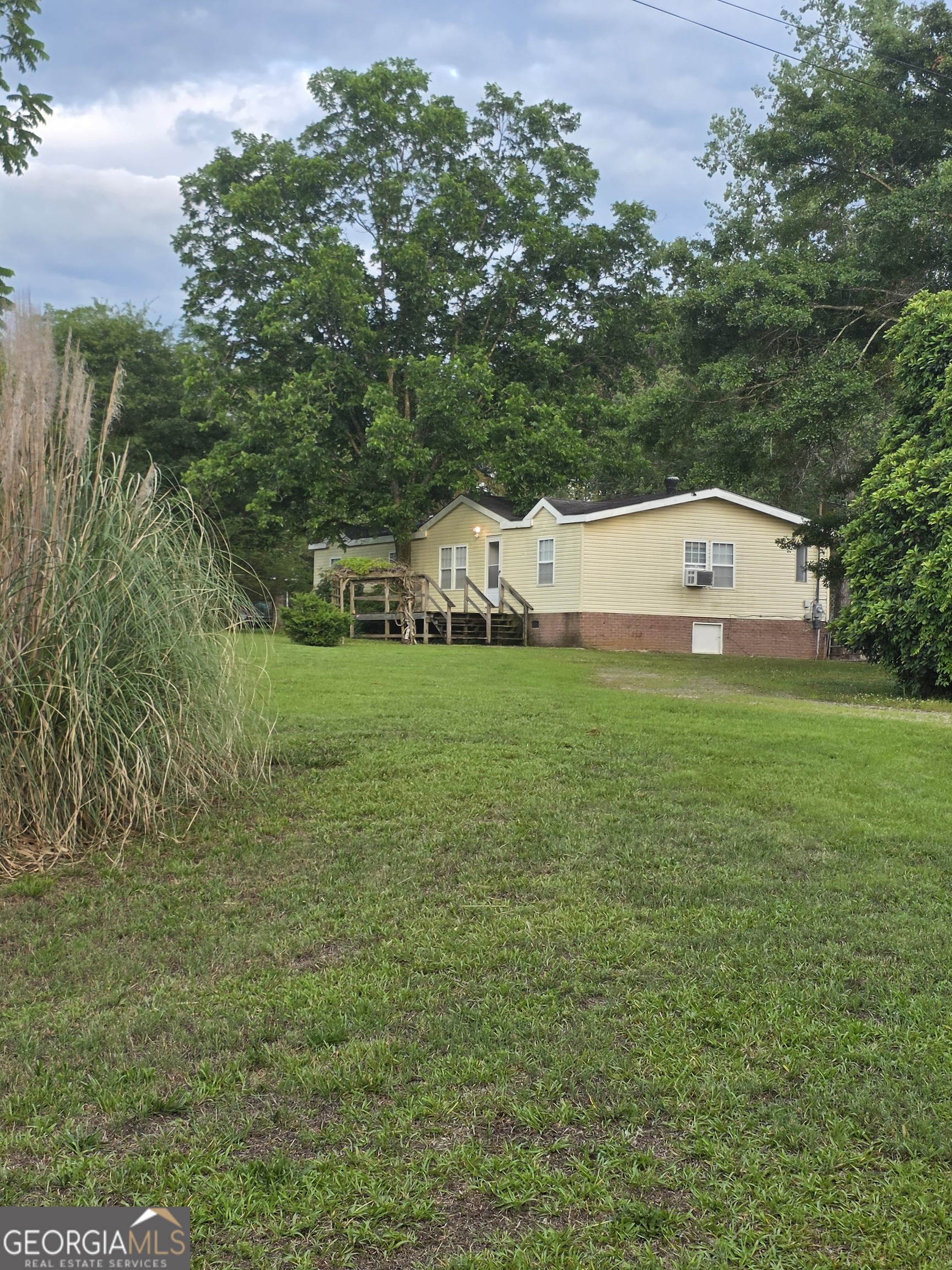561 Gaulding Road Property Photo 4