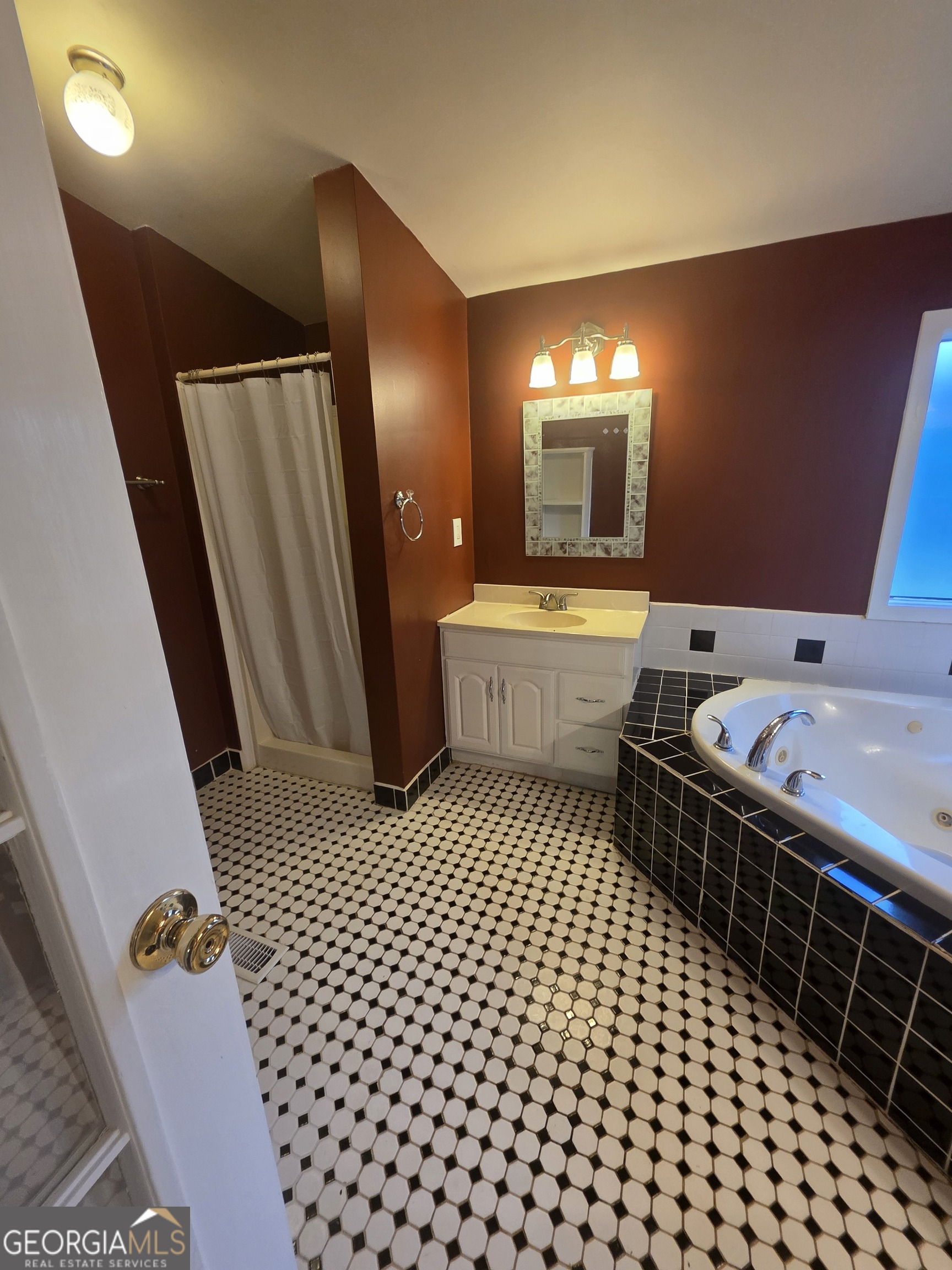 561 Gaulding Road Property Photo 21