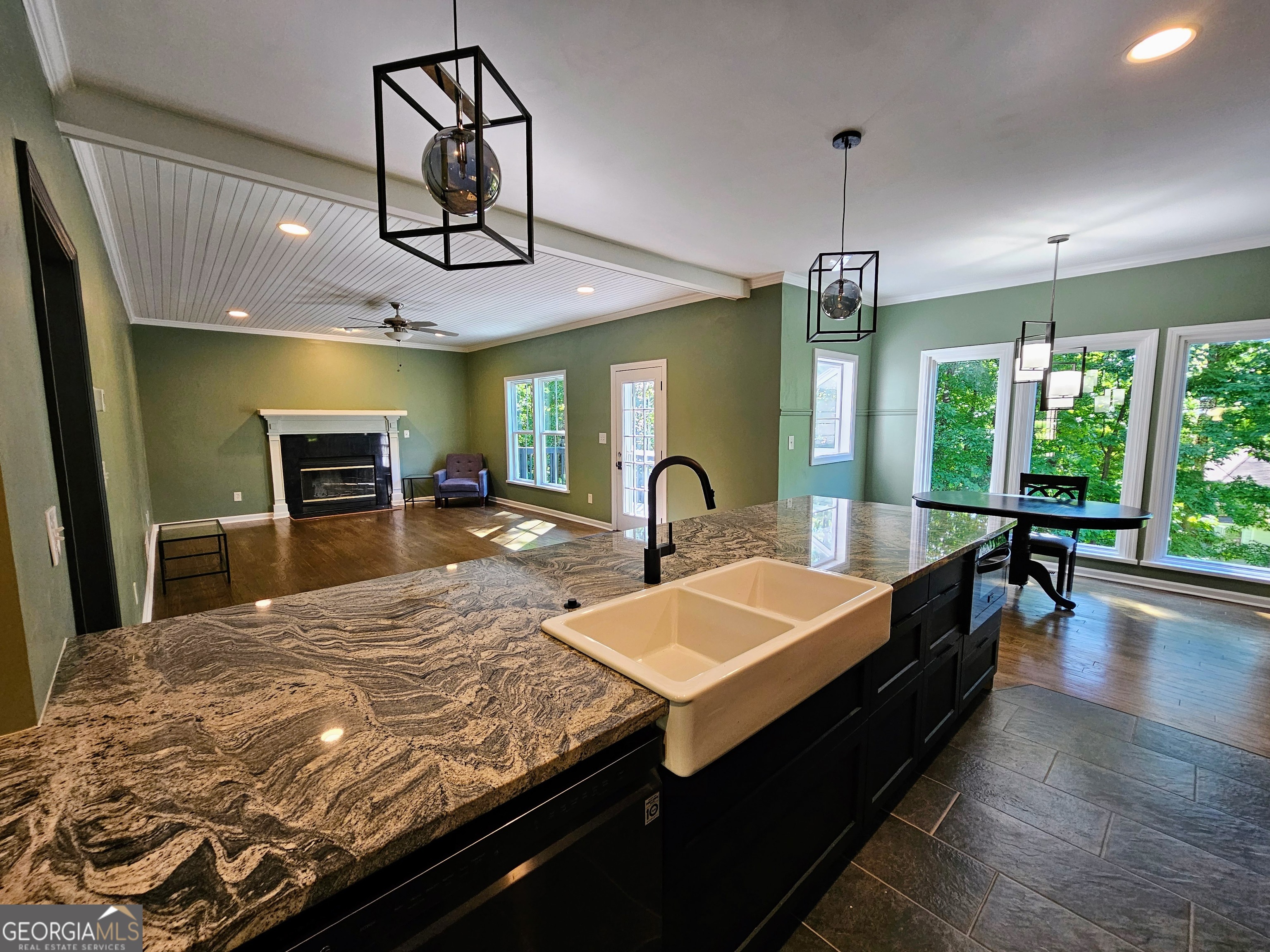 225 Nacoochee Drive Property Photo 13