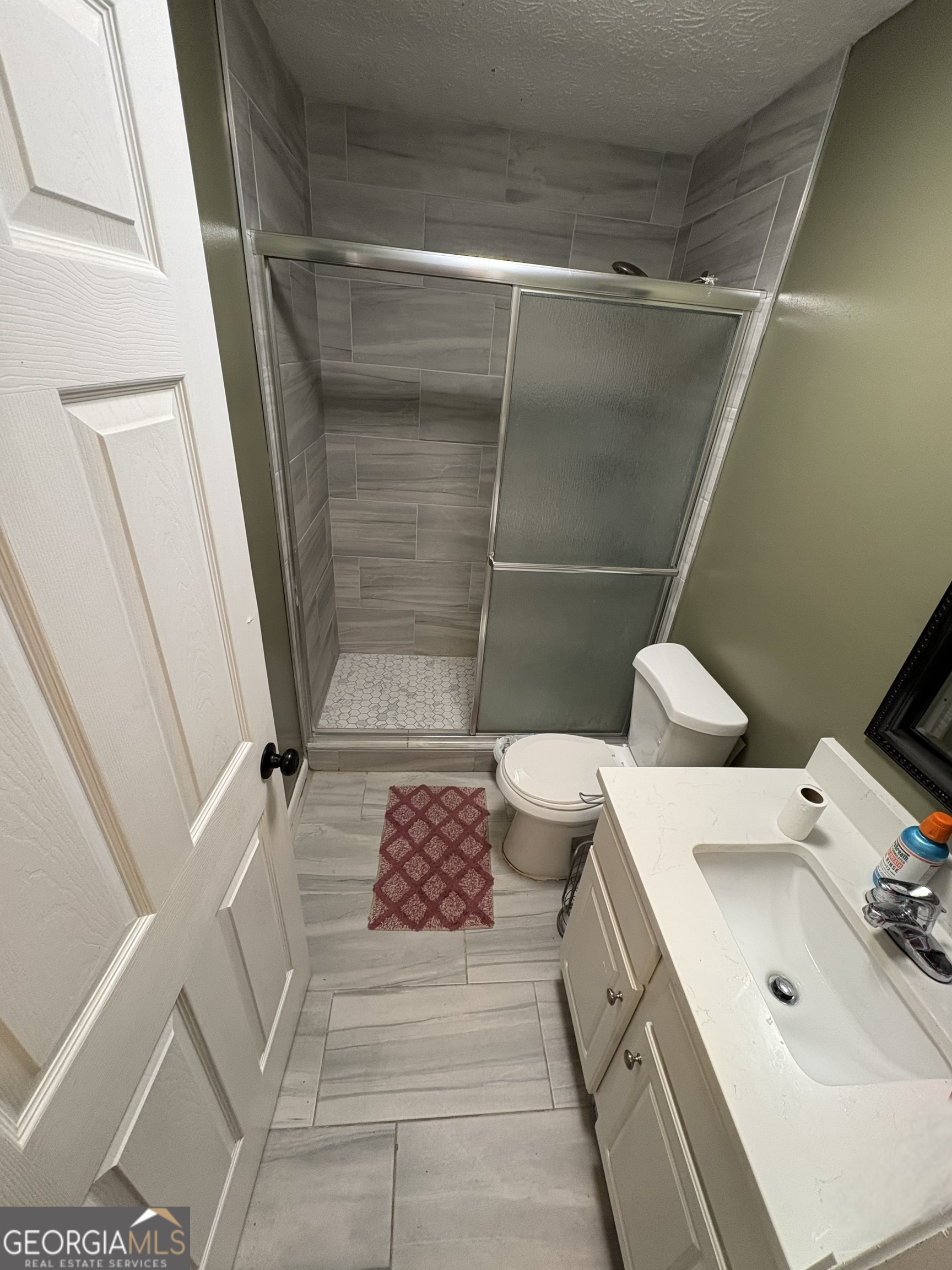 121 Live Oak Drive # 125 Property Photo 4
