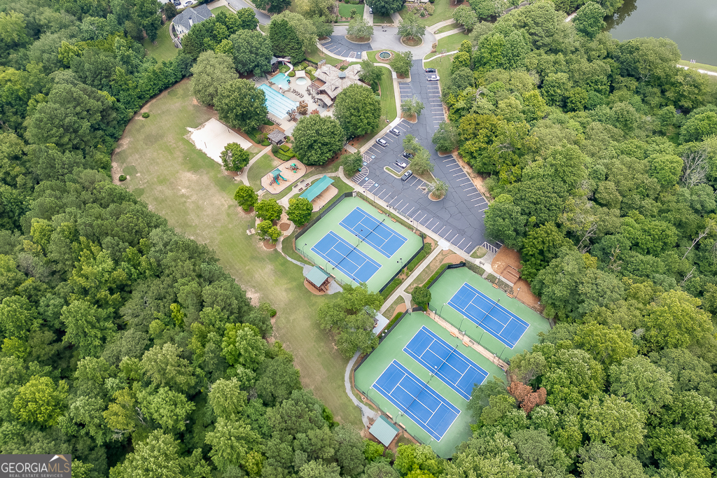 302 Beech Tree Hollow Property Photo 68