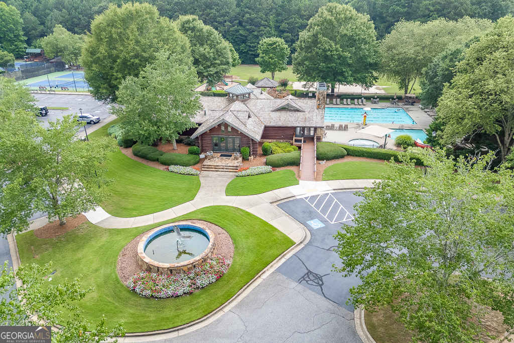 302 Beech Tree Hollow Property Photo 77