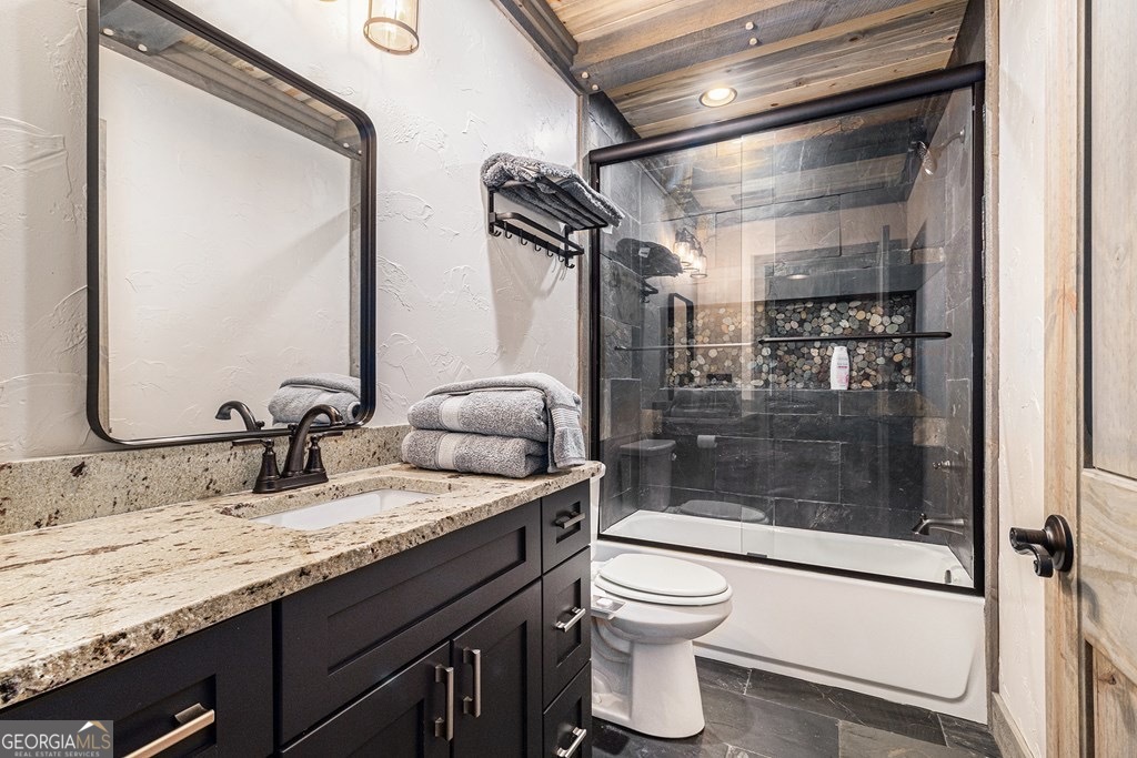 142 Mountain Trace Property Photo 16