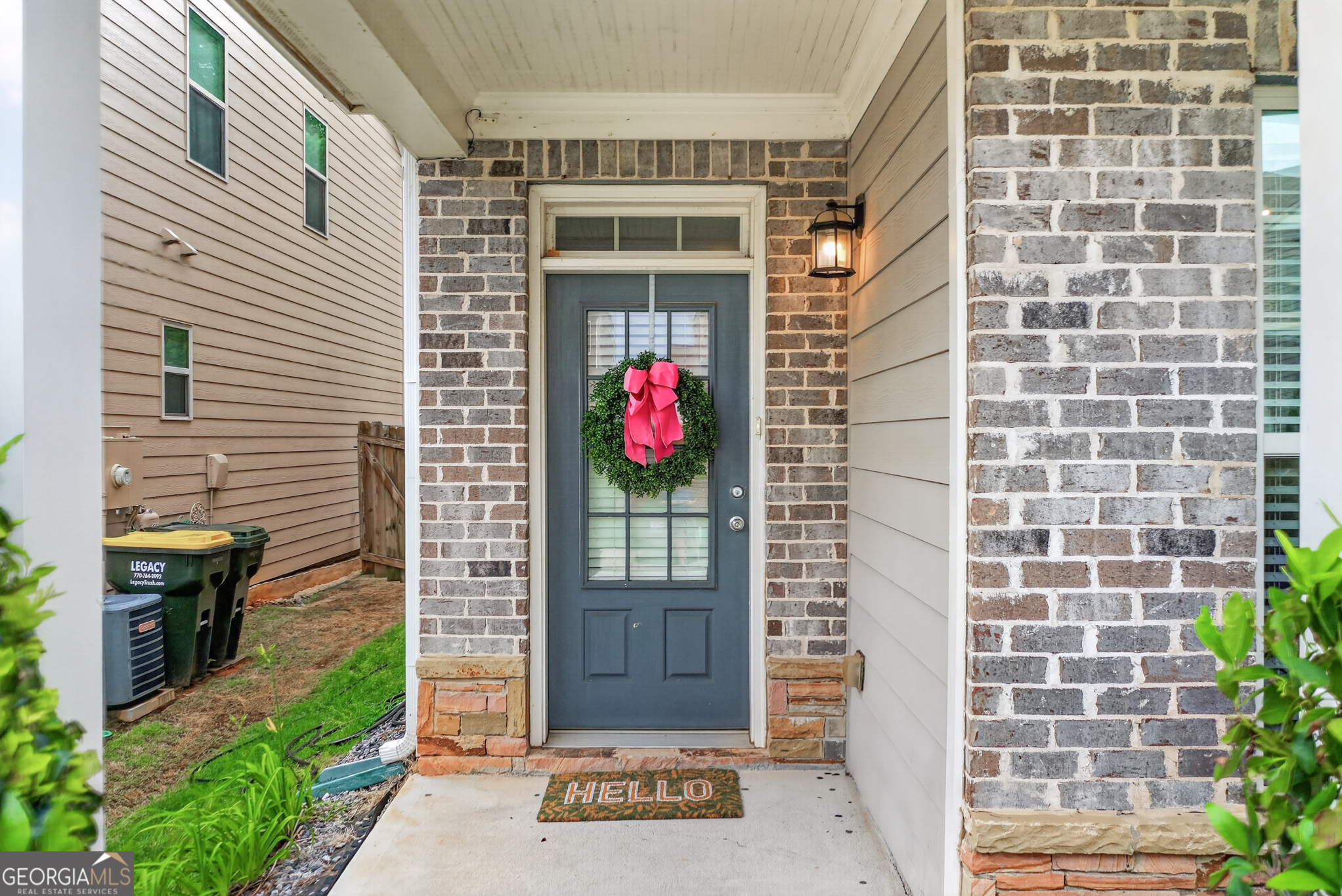 6005 Overleaf Terrace Property Photo 2