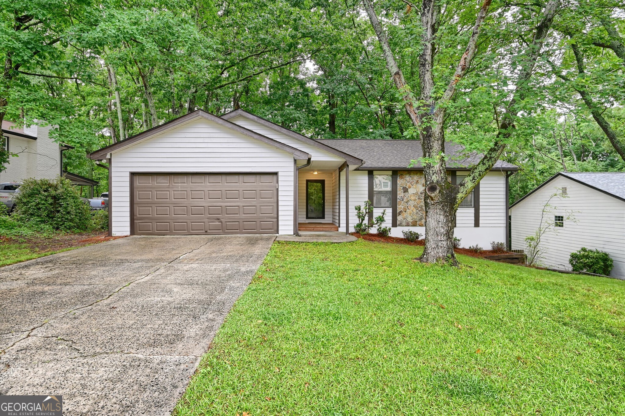 175 Ansley Court Property Photo 1