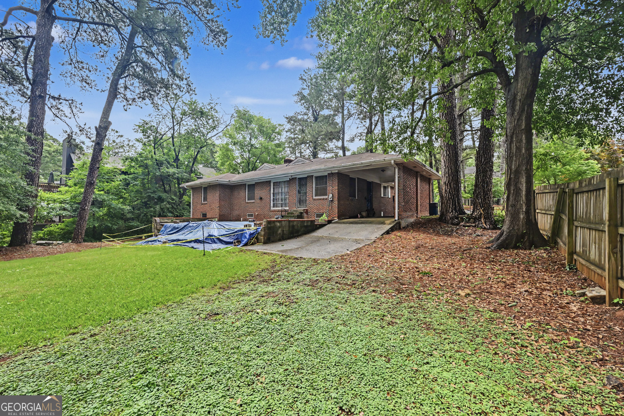 424 E Pharr Road Property Photo 20