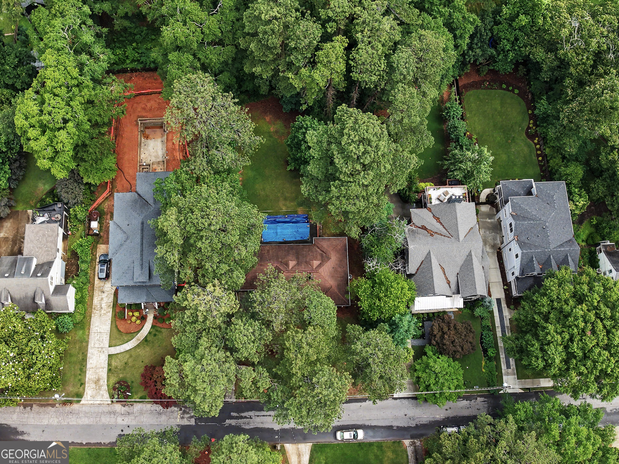 424 E Pharr Road Property Photo 23