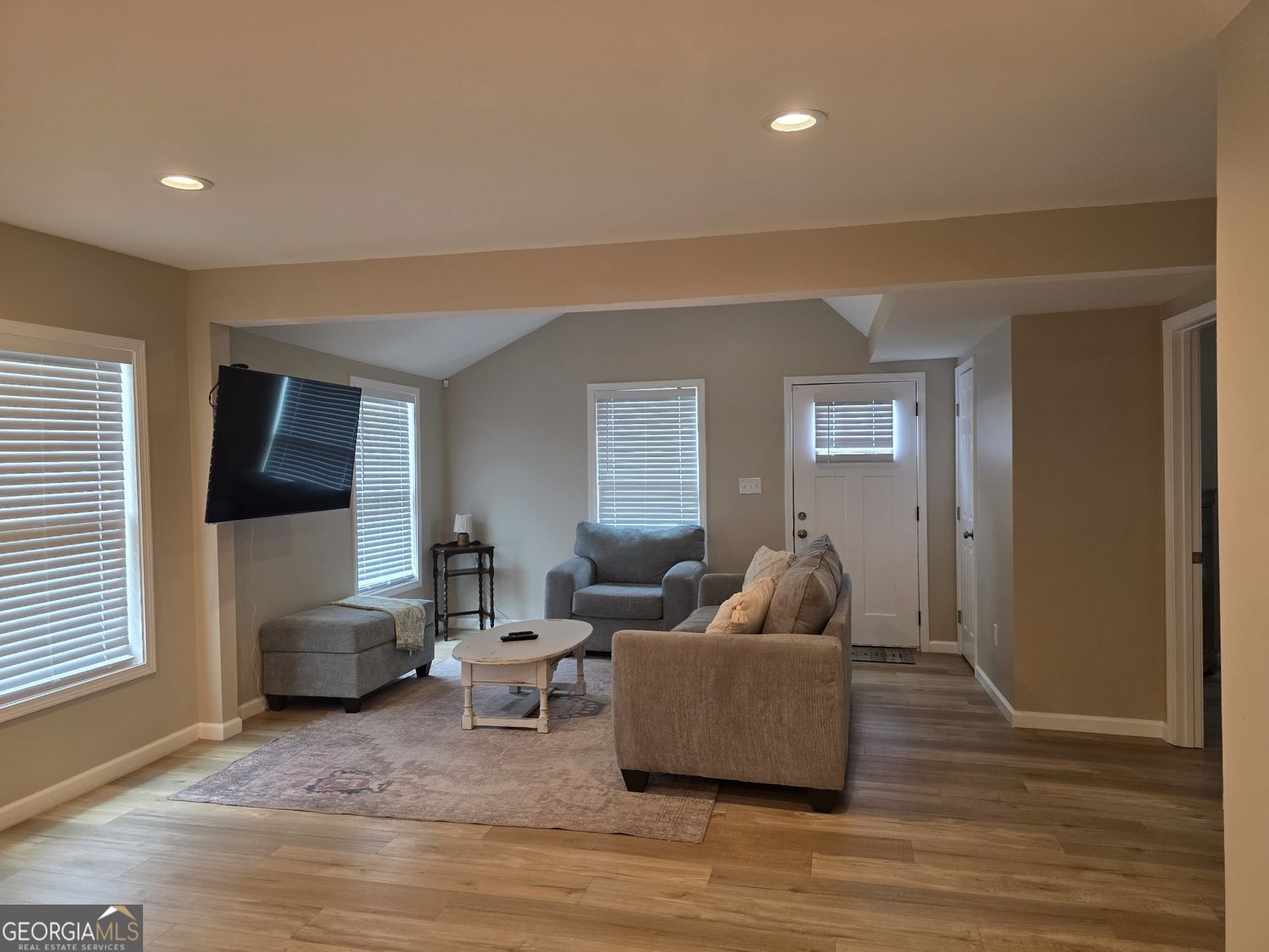 722 Lacy Street Property Photo 5