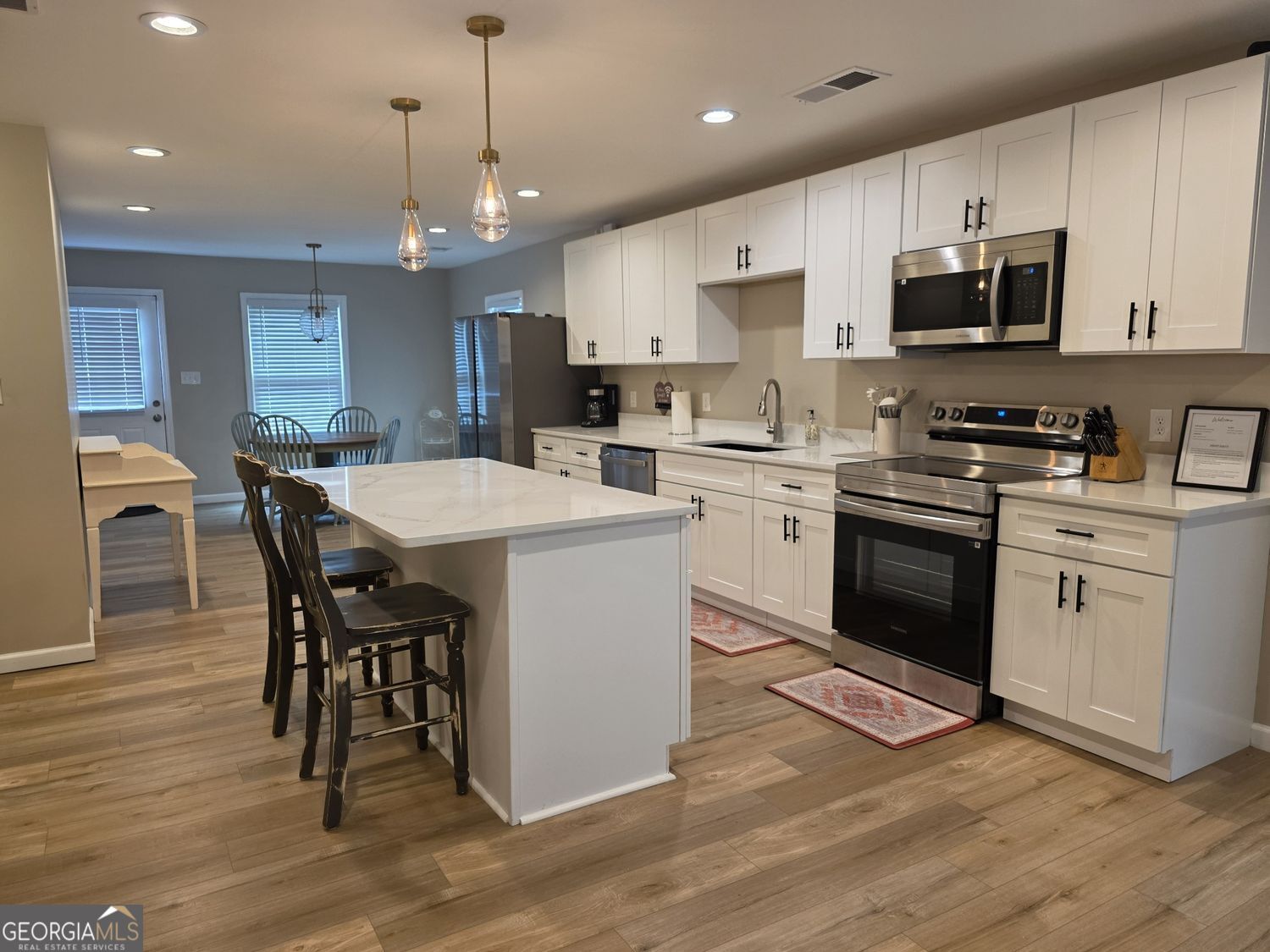 722 Lacy Street Property Photo 6