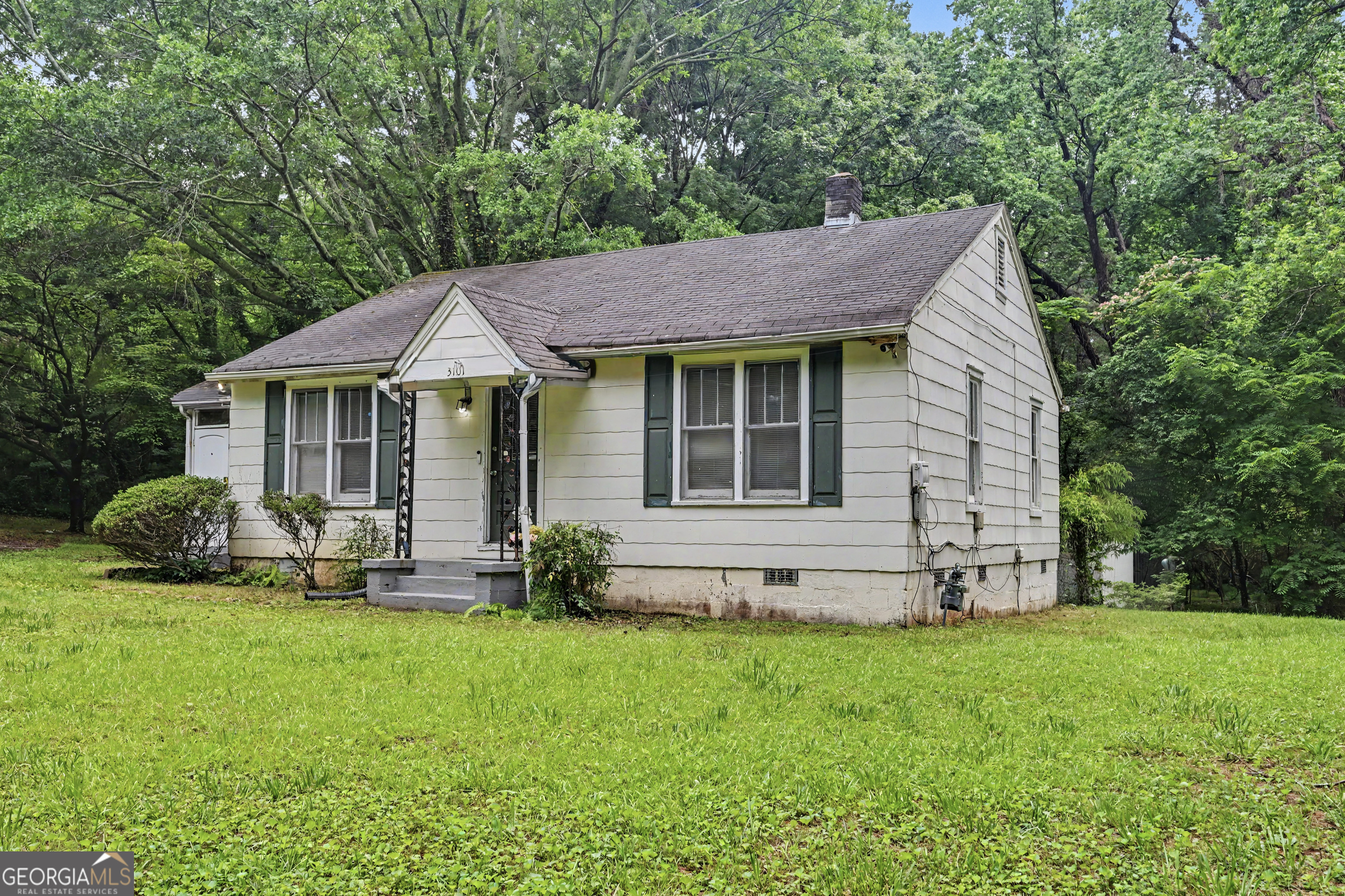 3101 Browns Mill Road Se Property Photo 3