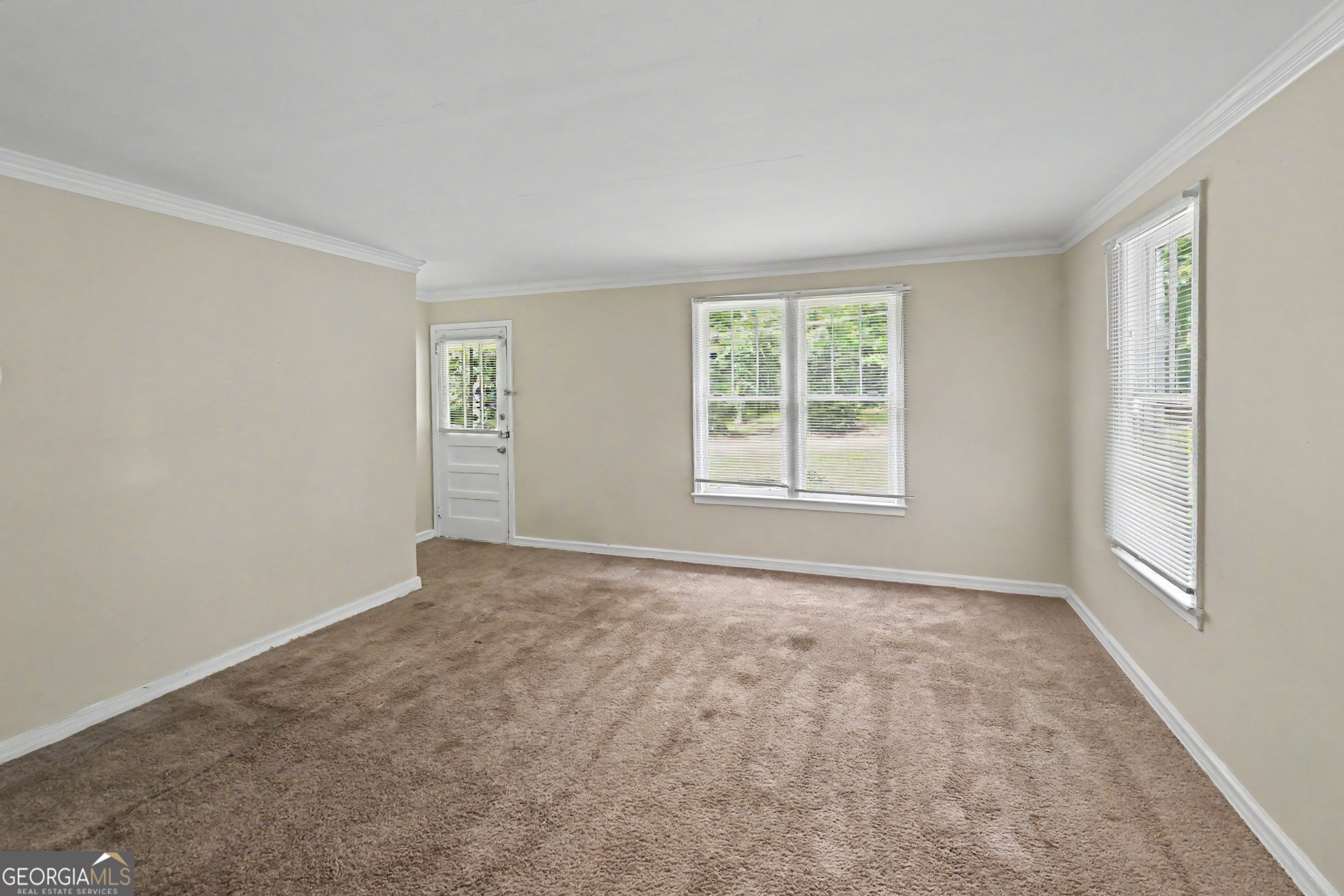 3101 Browns Mill Road Se Property Photo 6