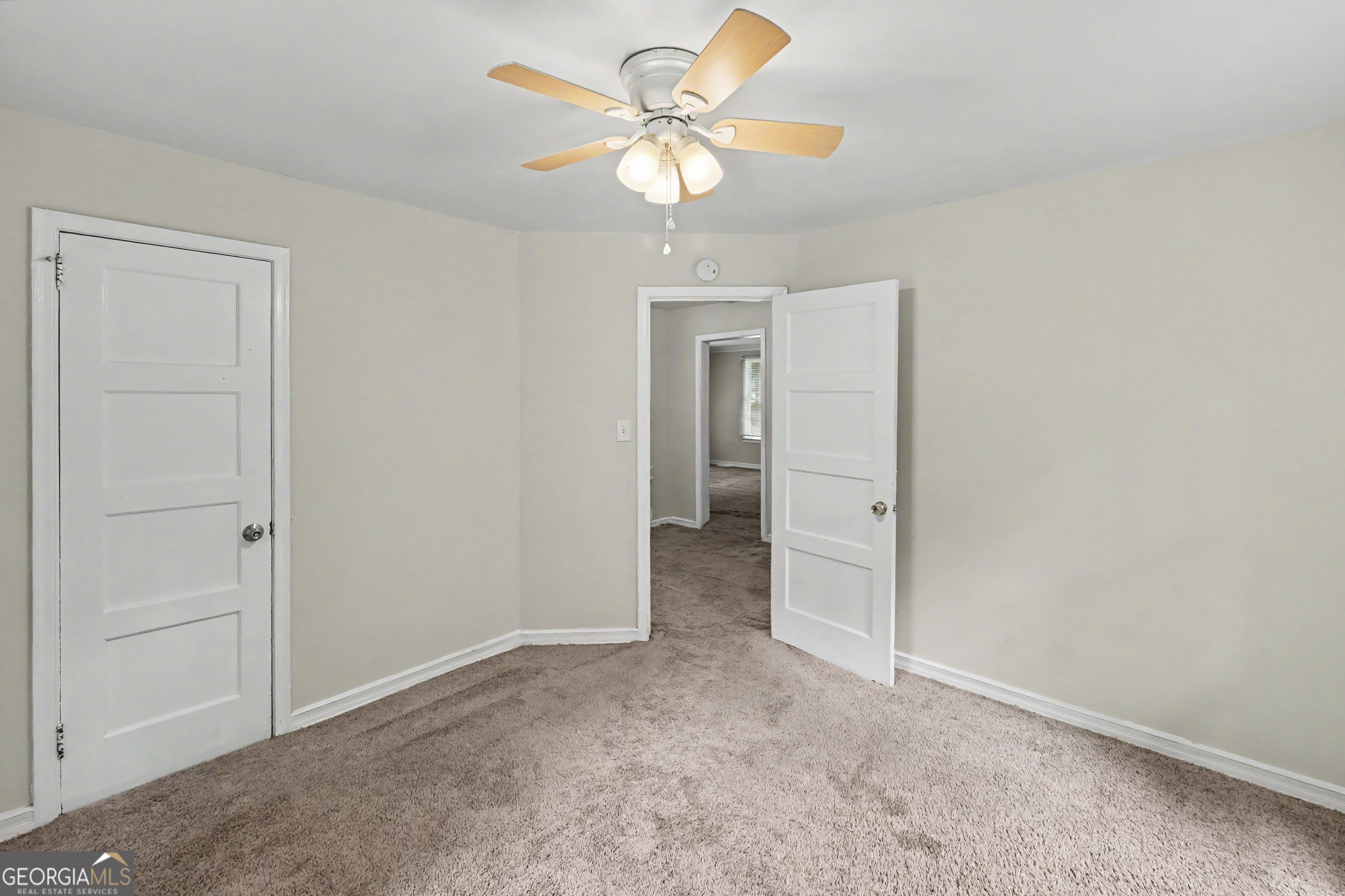 3101 Browns Mill Road Se Property Photo 14