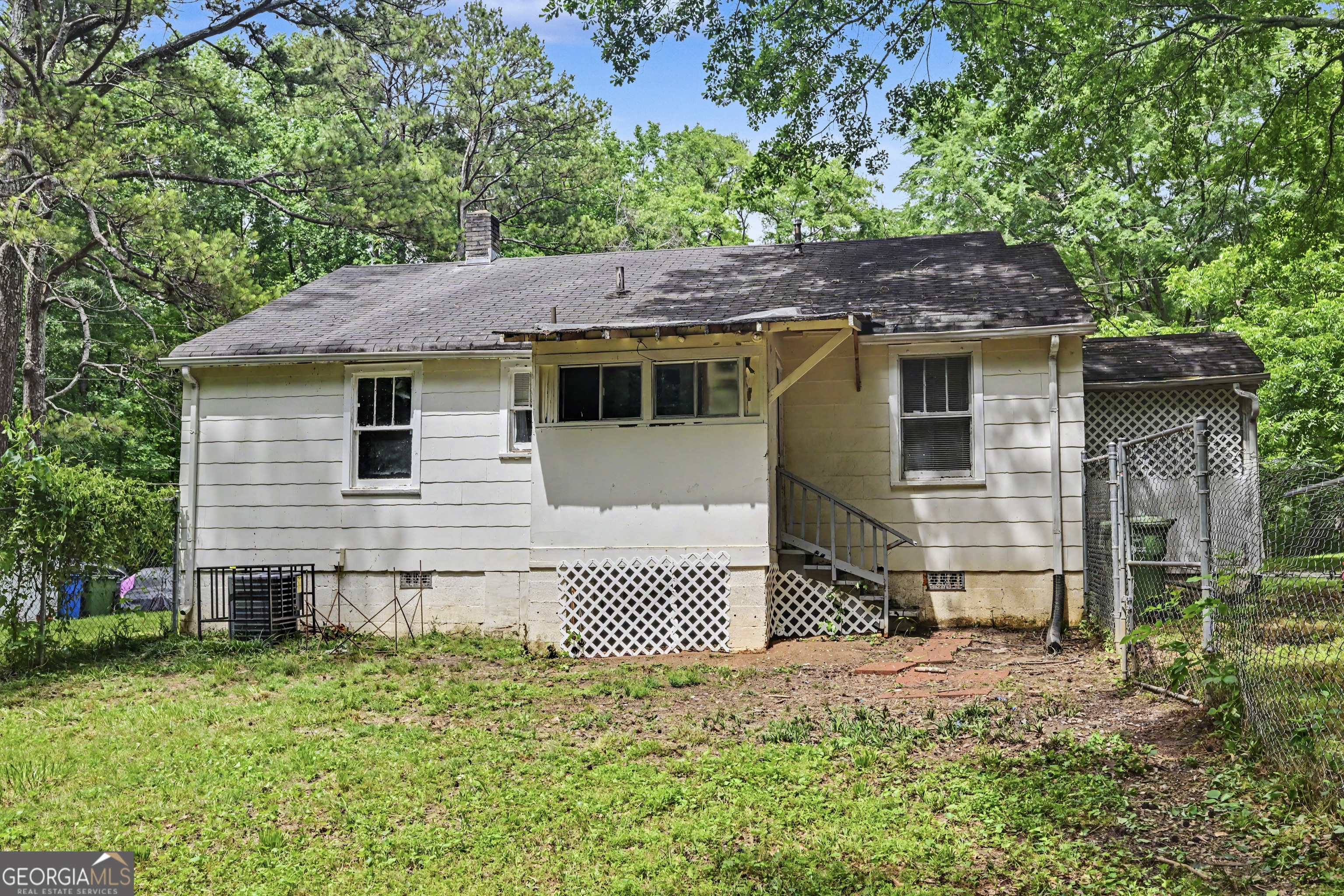 3101 Browns Mill Road Se Property Photo 21