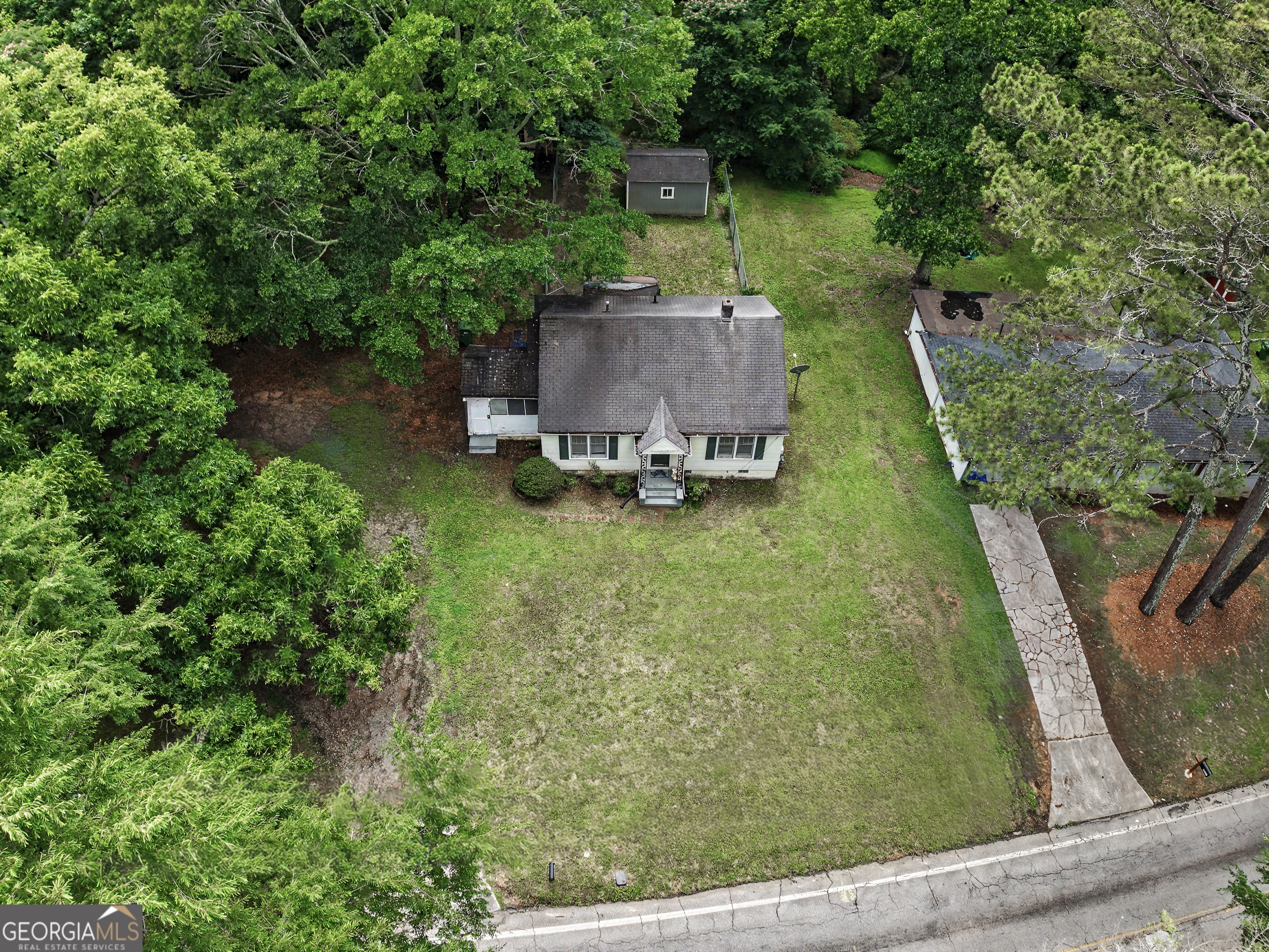 3101 Browns Mill Road Se Property Photo 25